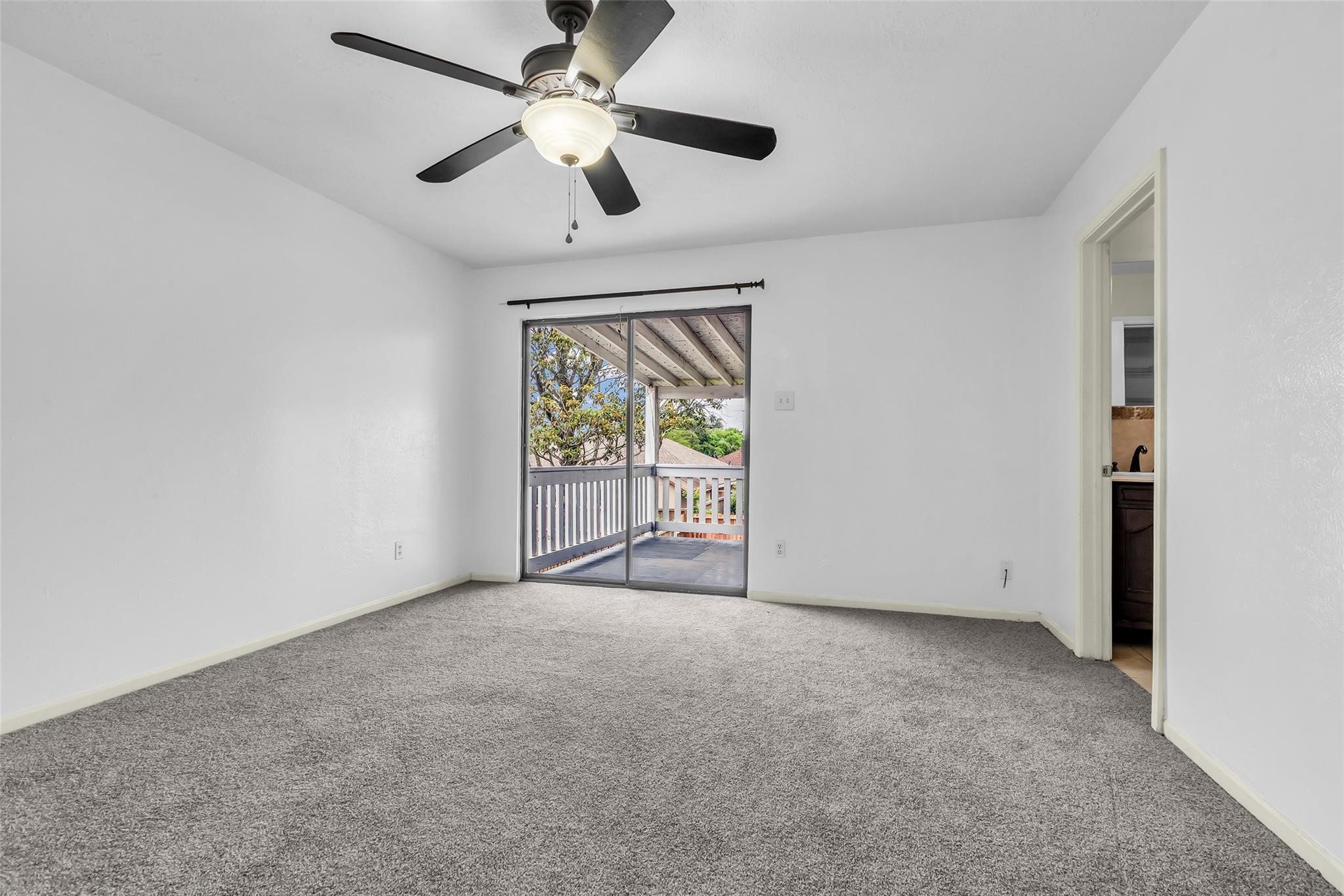 15830 Pipers View Drive Property Photo 17