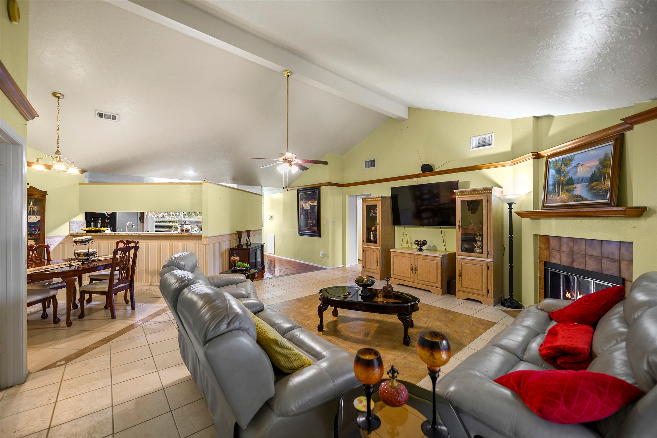 16730 Summer Dawn Lane Property Photo 7