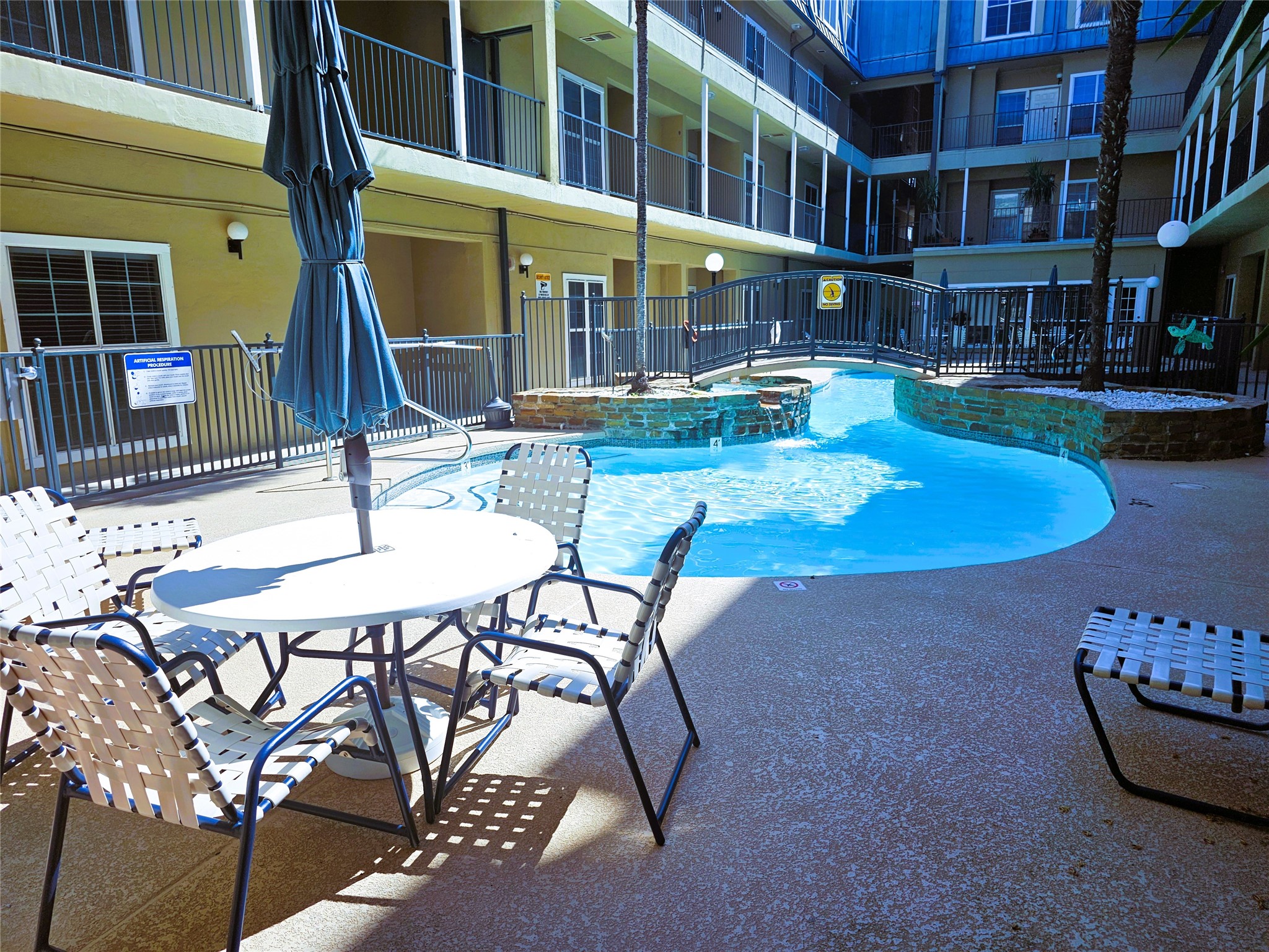 921 Marine Drive 227 Property Photo 4