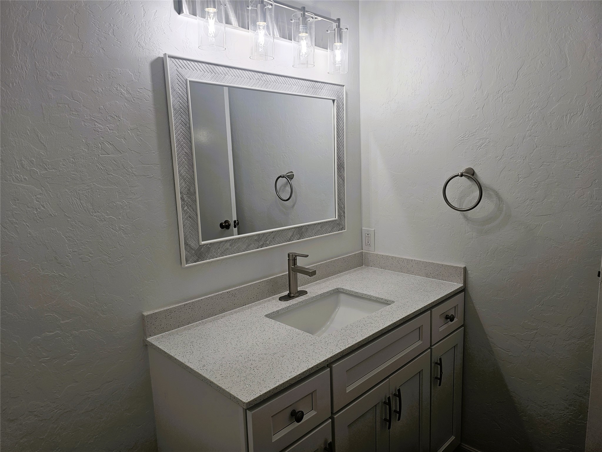921 Marine Drive 227 Property Photo 14