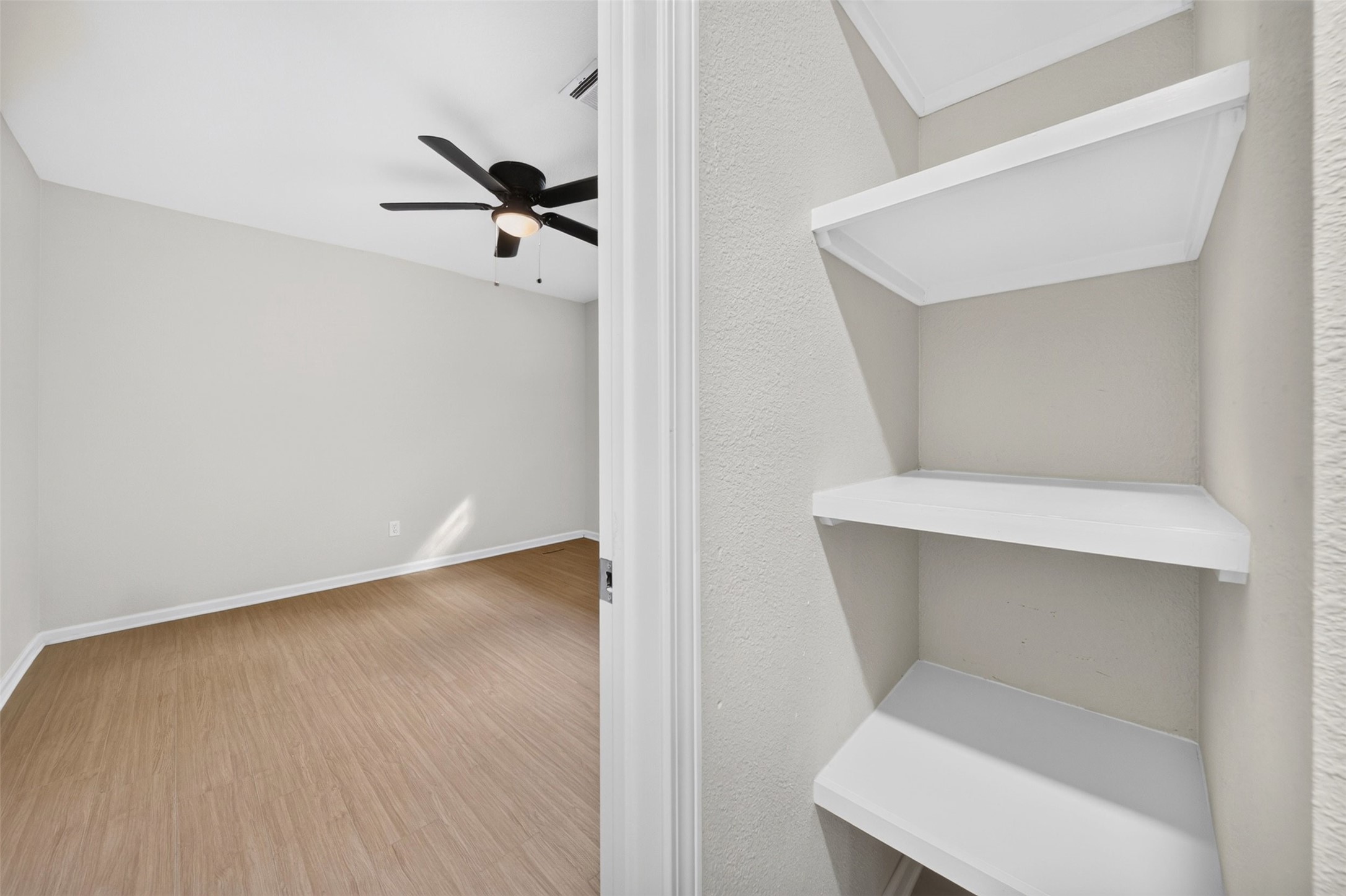 874 Green Meadow Lane Property Photo 21