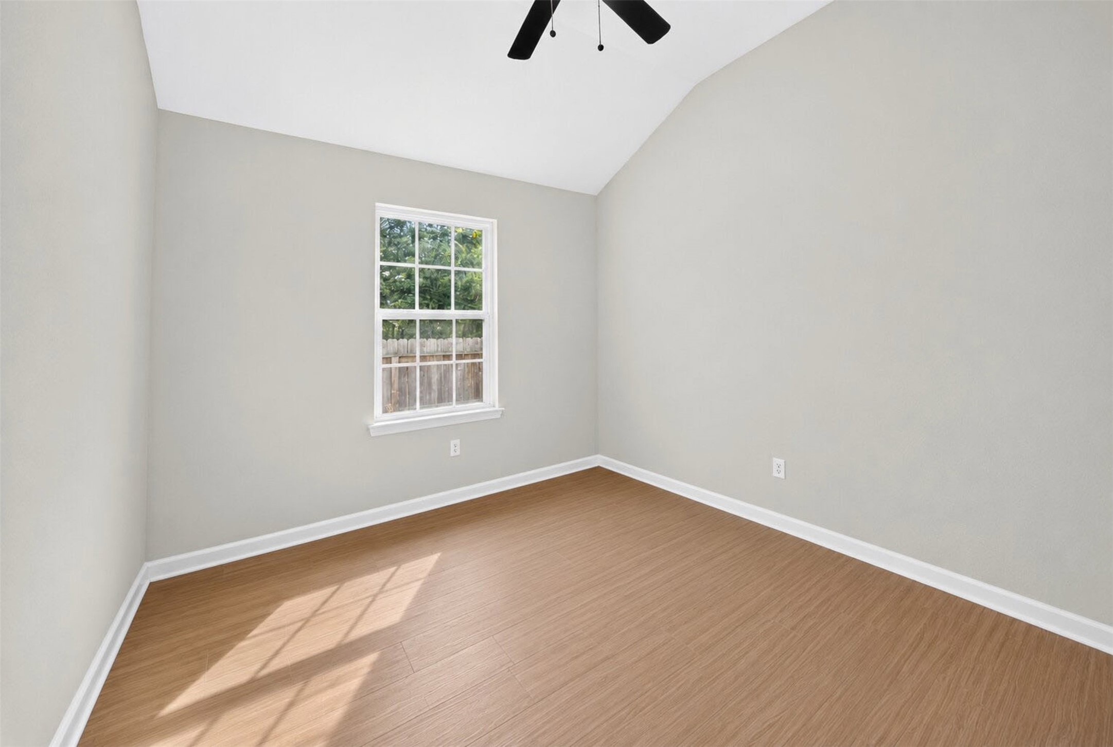874 Green Meadow Lane Property Photo 30