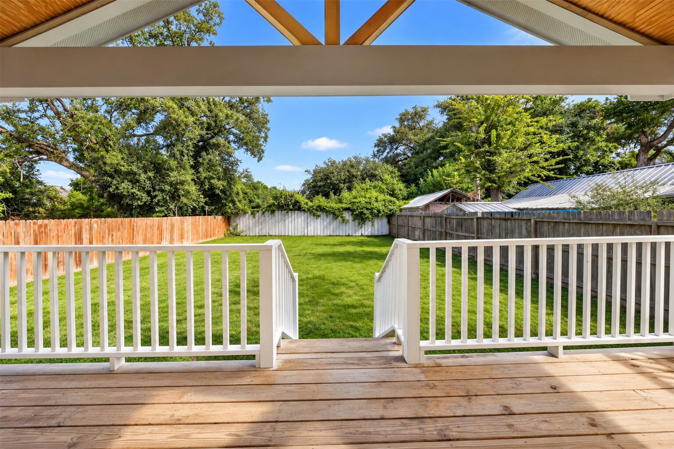 874 Green Meadow Lane Property Photo 39