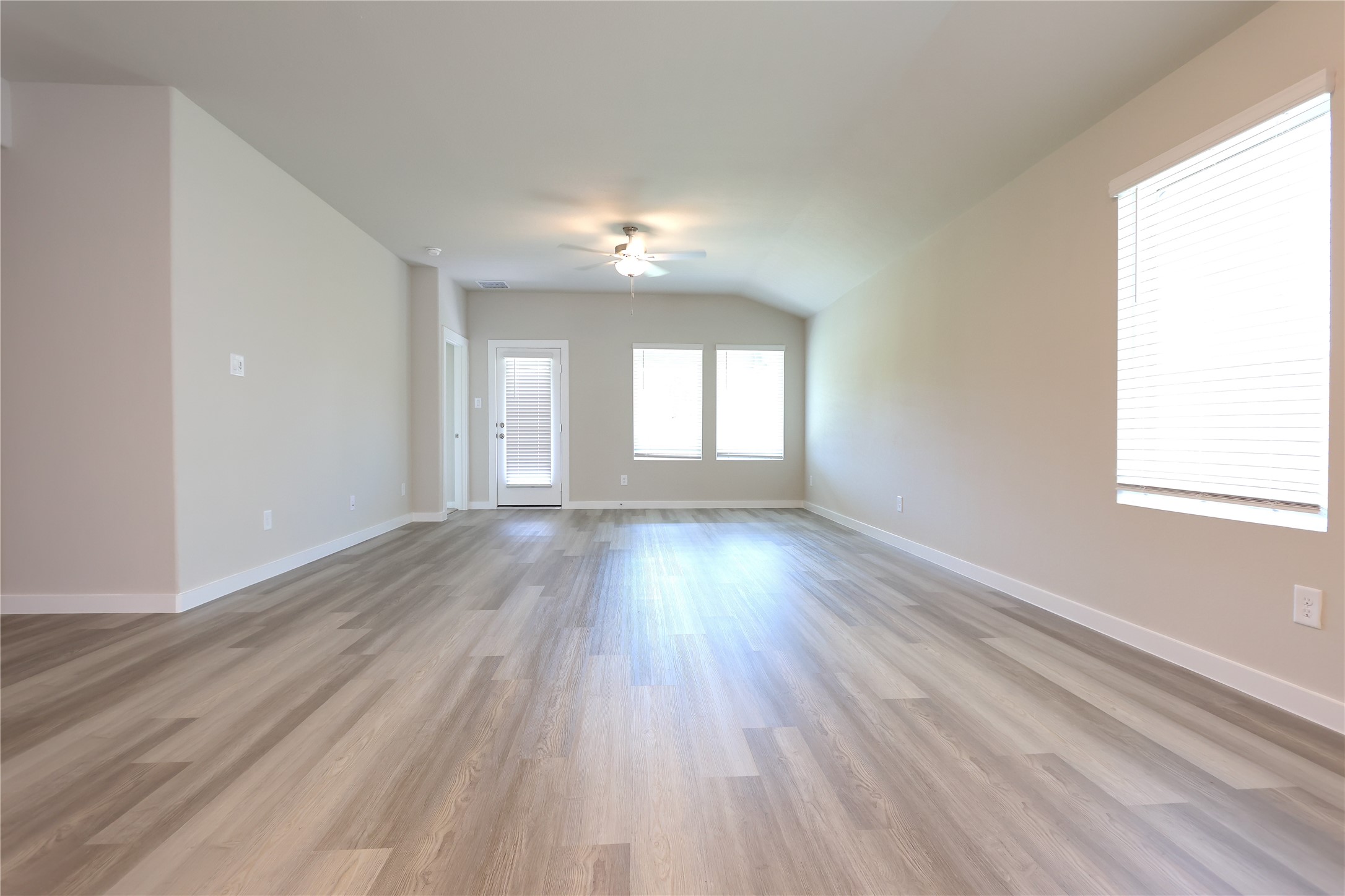 1539 King Ranch Road Property Photo 10