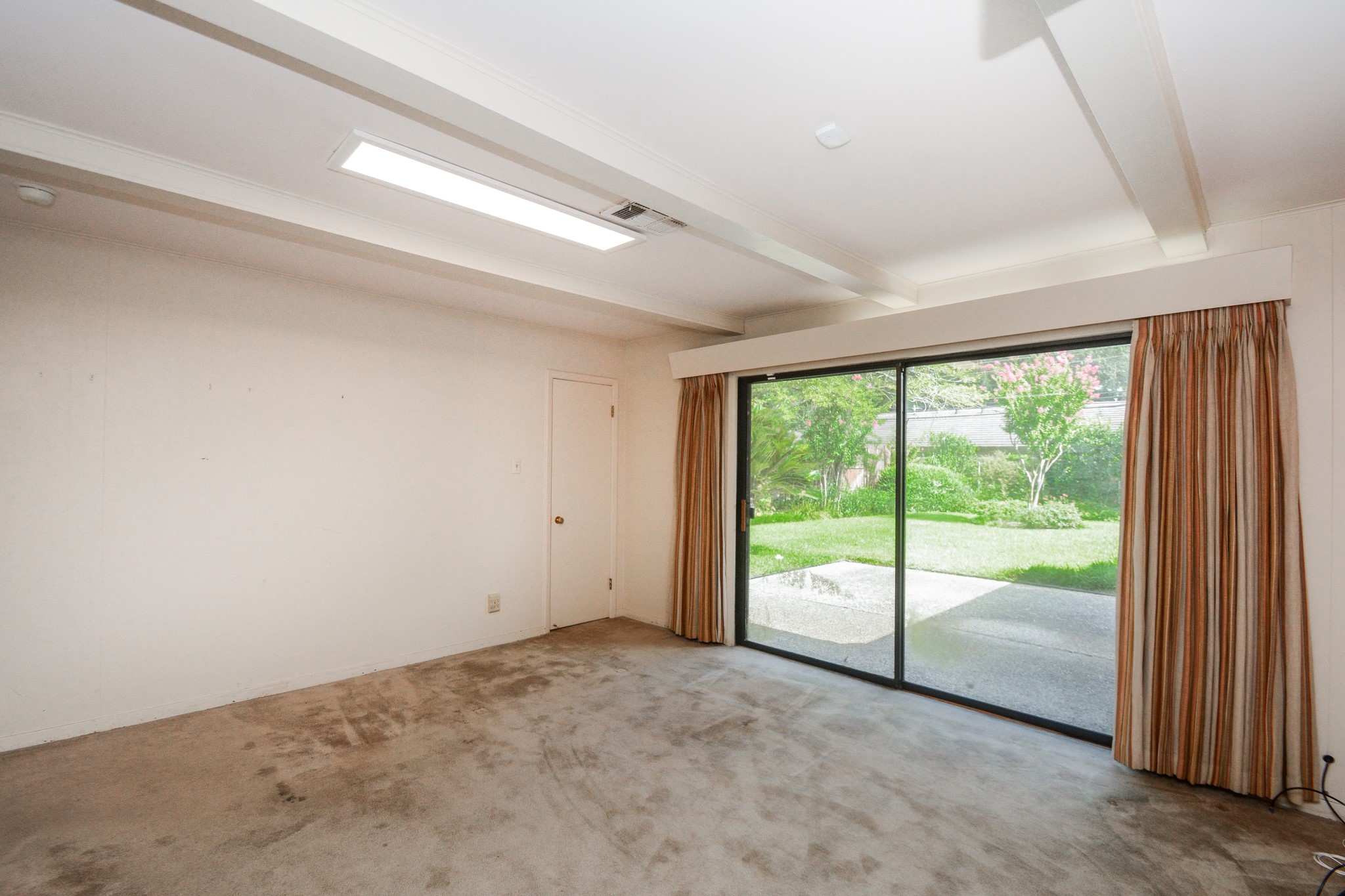 10162 Eddystone Drive Property Photo 4