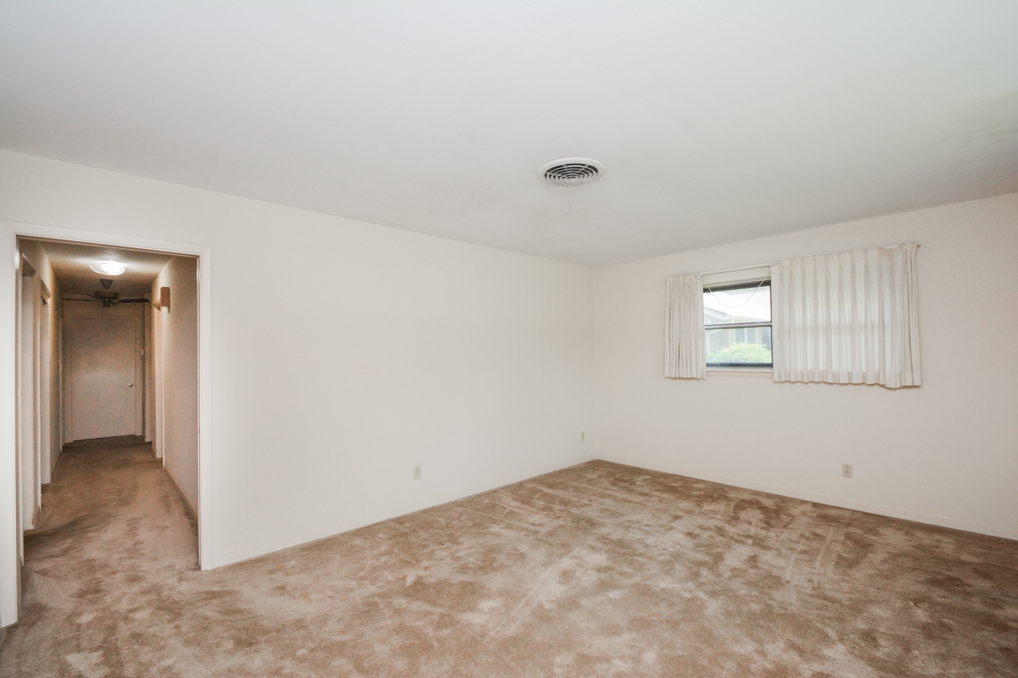 10162 Eddystone Drive Property Photo 12