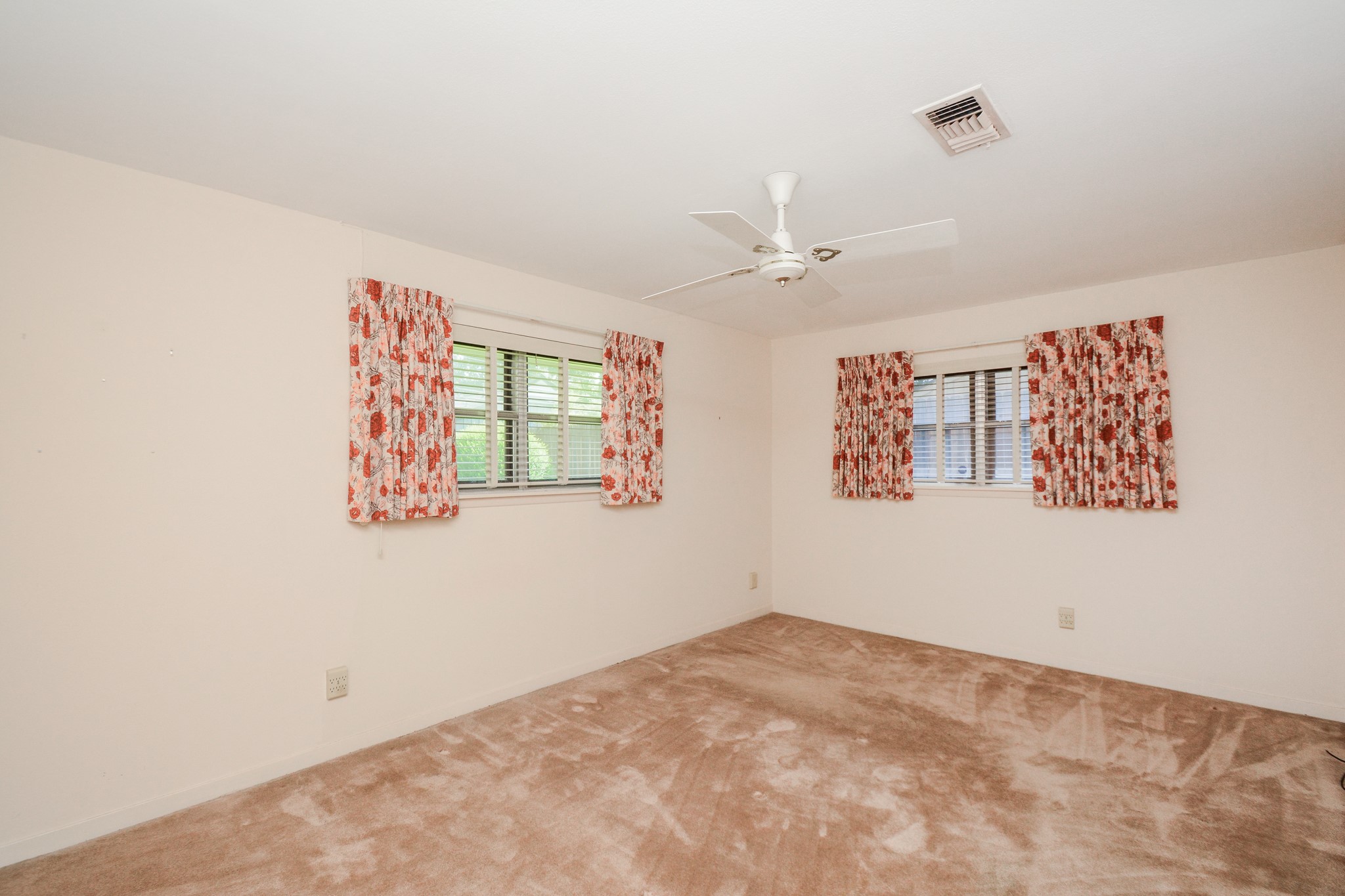 10162 Eddystone Drive Property Photo 17