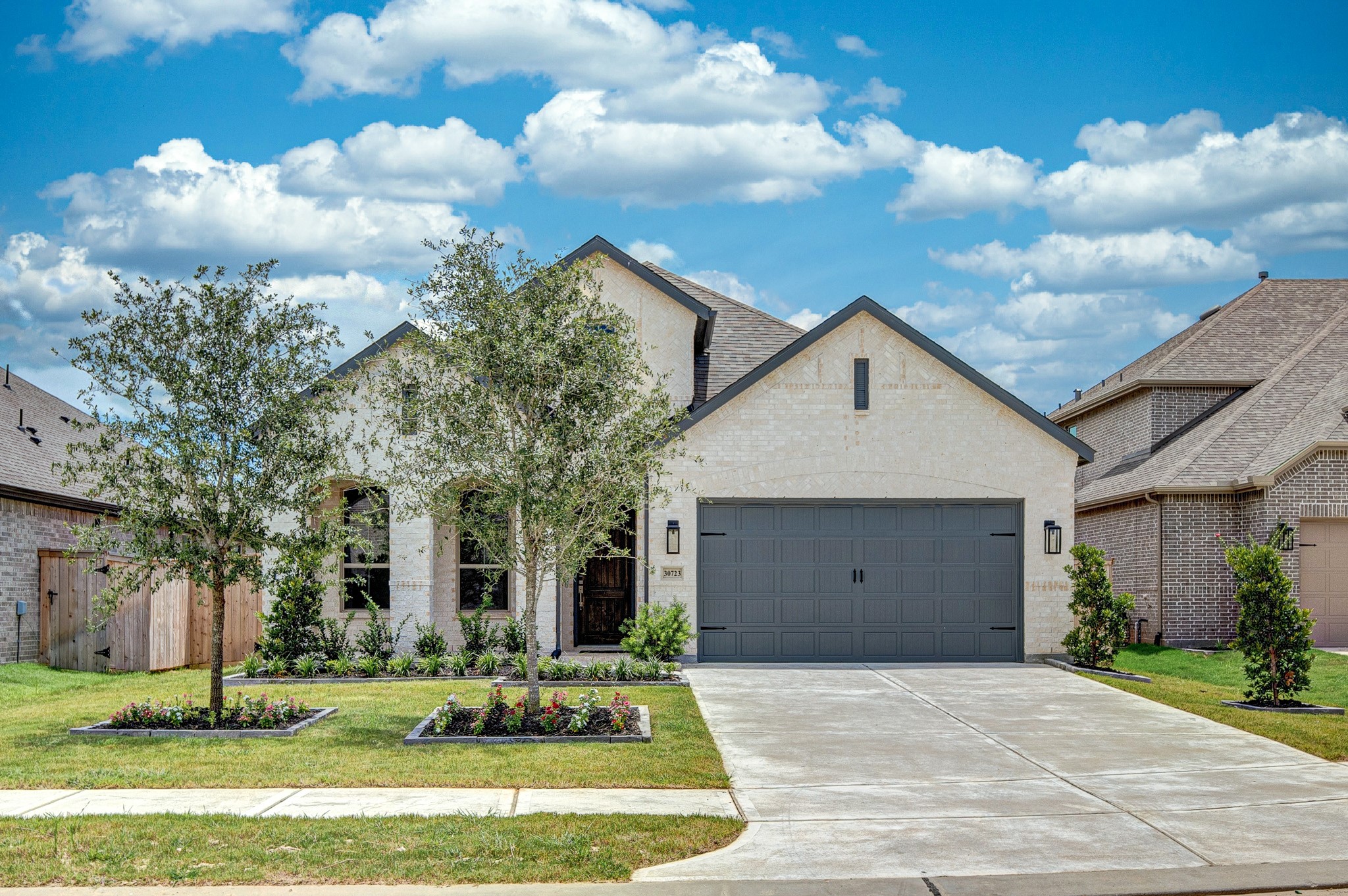 30723 Green Acres Court Property Photo 1