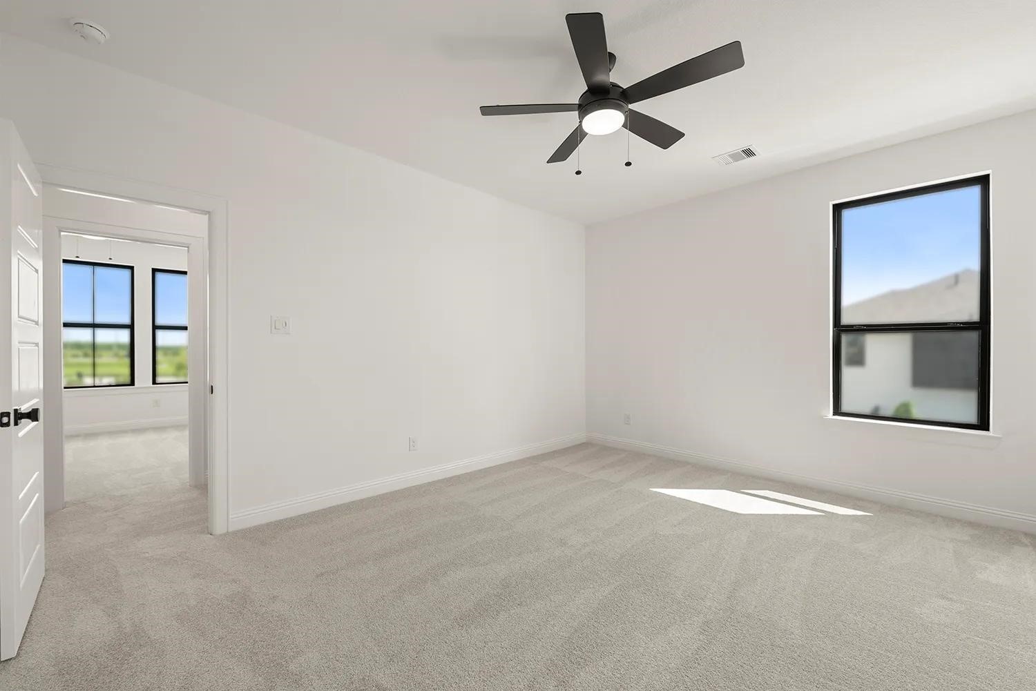 4814 North Star Trail Property Photo 8