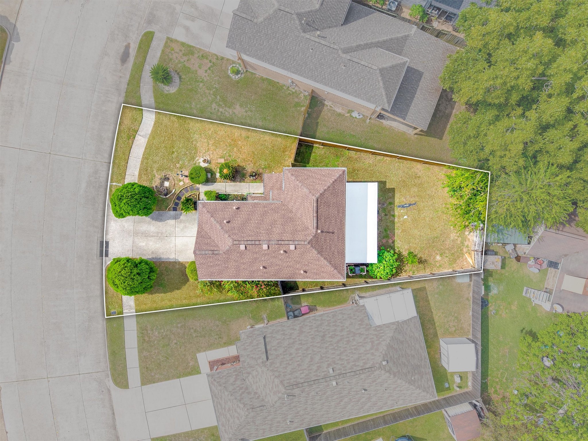 5426 Bourgeois Road Property Photo 37