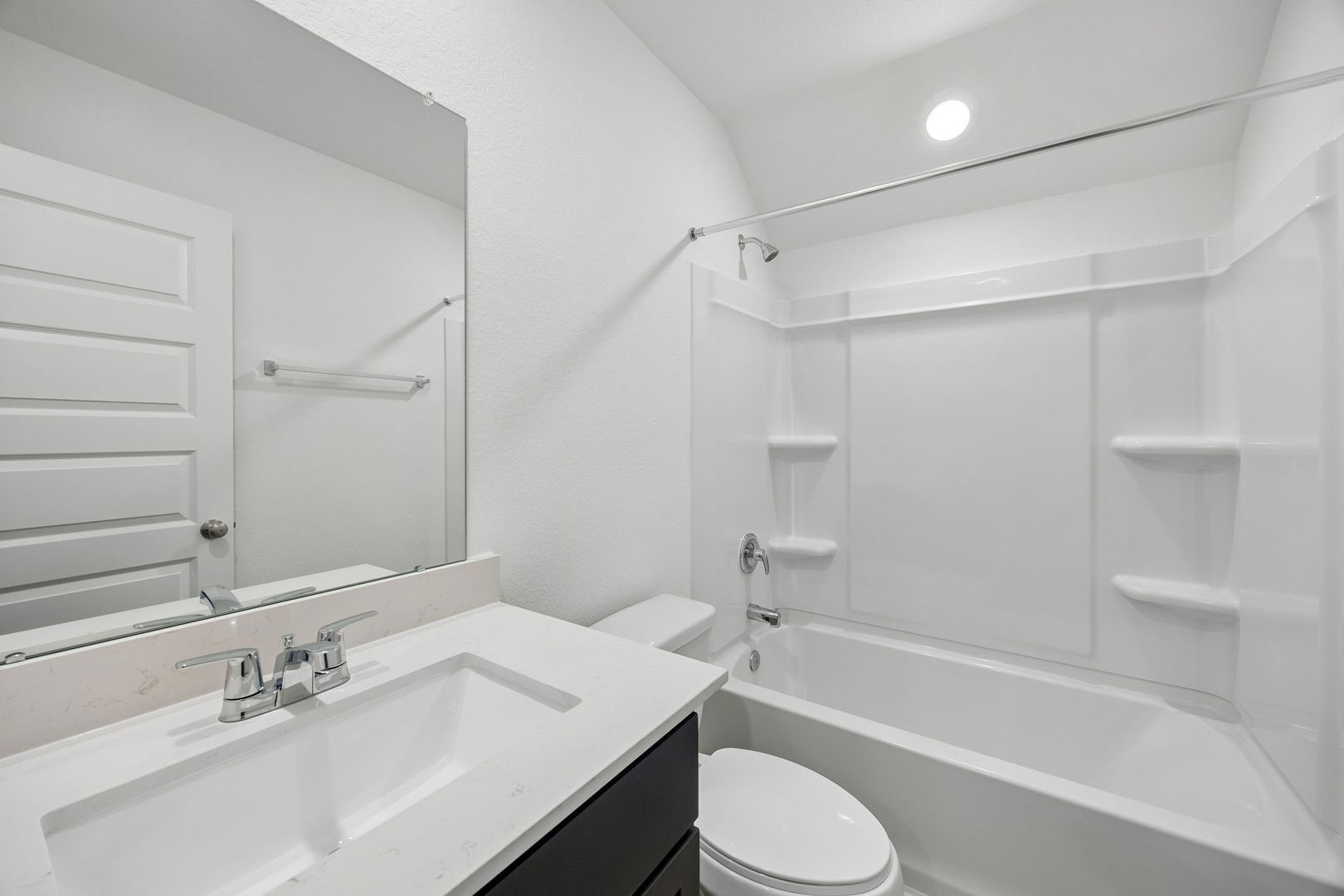13807 Lago Vista Drive Property Photo 9