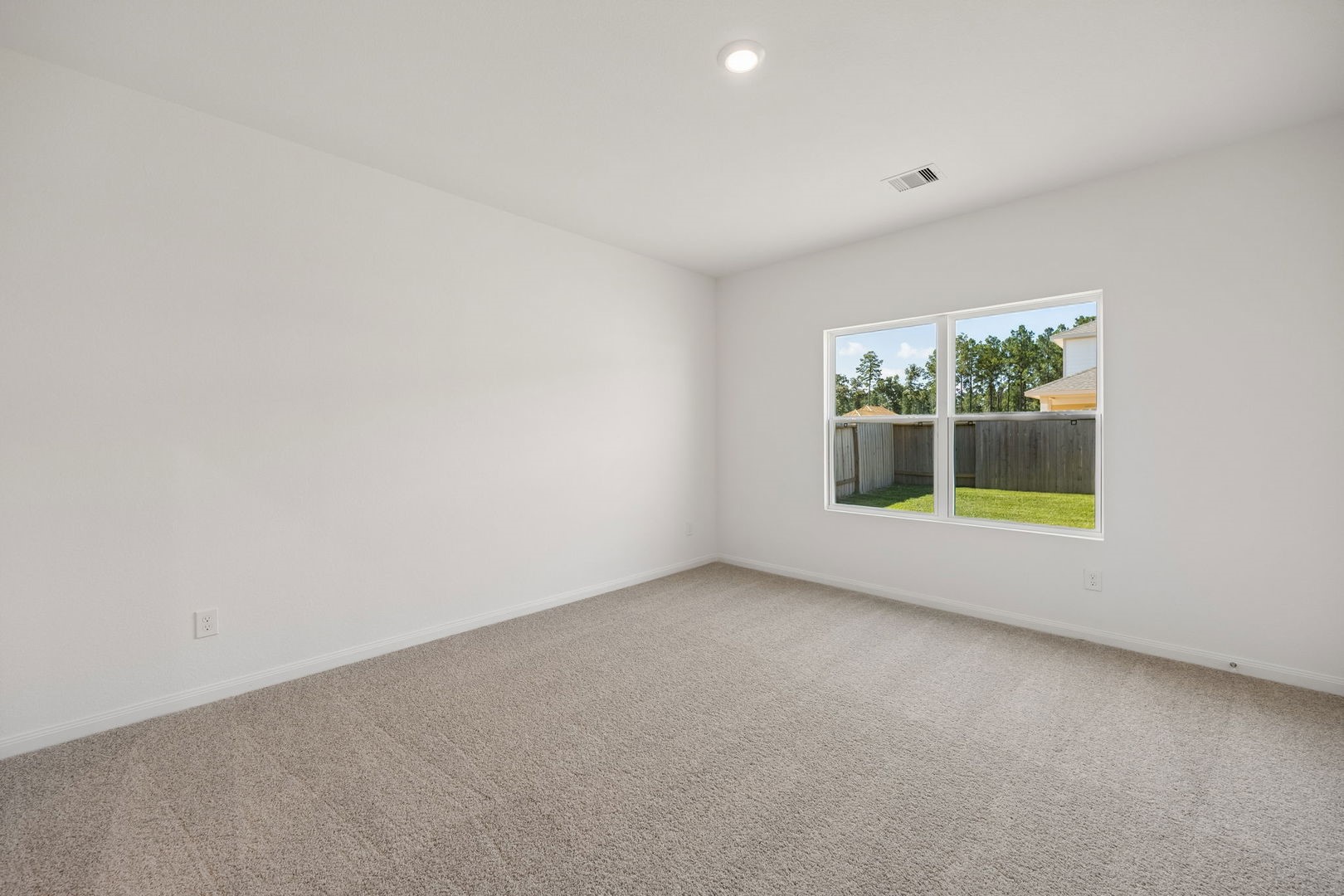 13807 Lago Vista Drive Property Photo 10