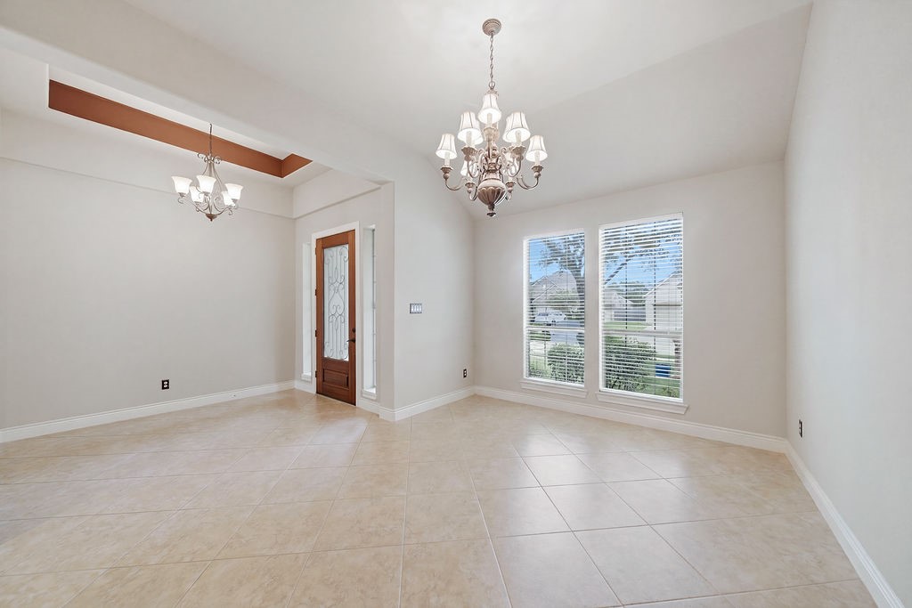 527 Jordan Creek Court Property Photo 11