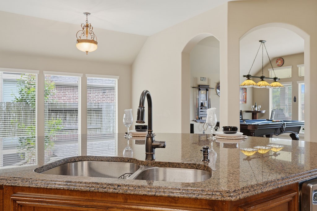527 Jordan Creek Court Property Photo 28