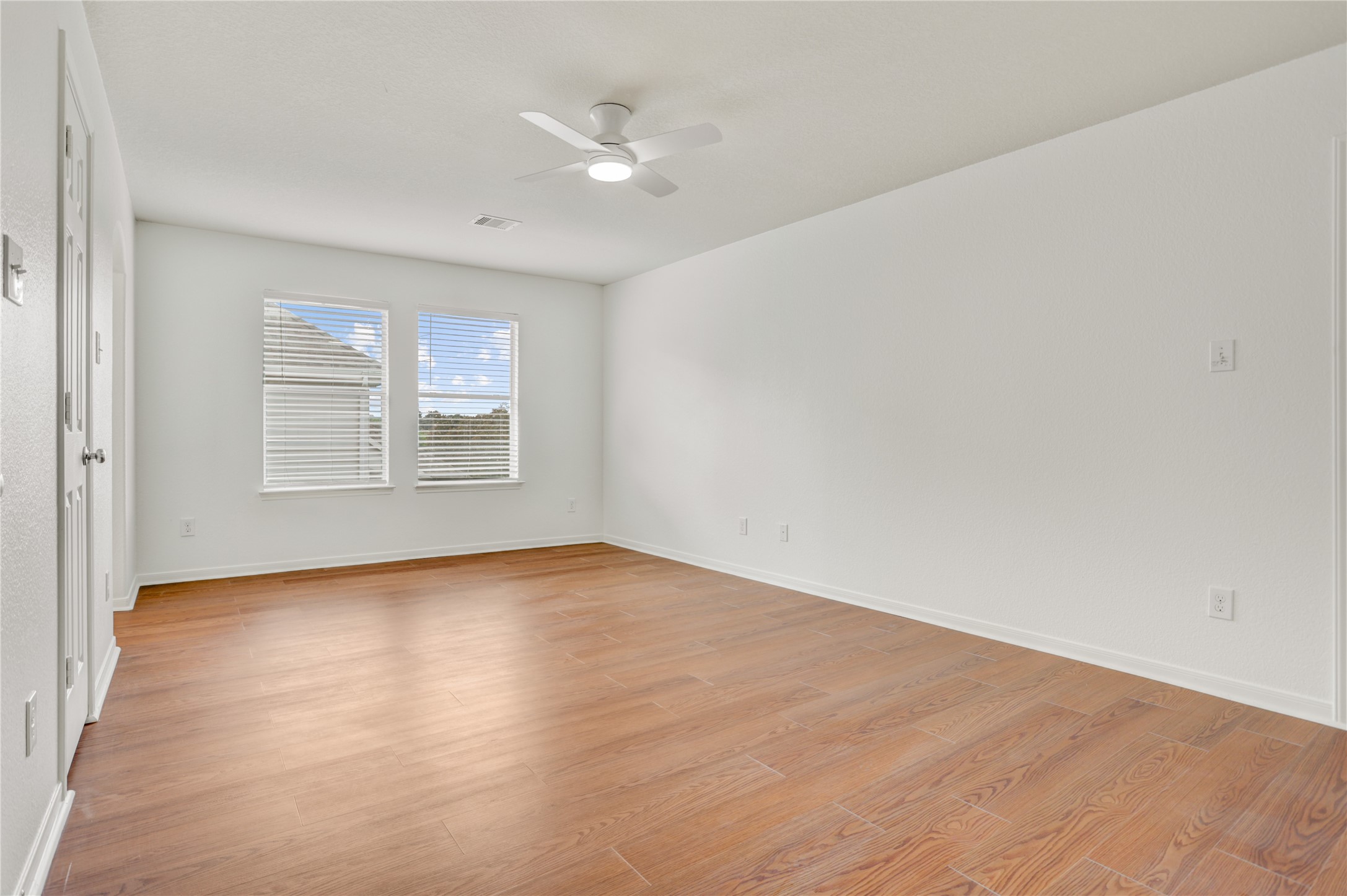 1728 Pampas Trail Drive Property Photo 30