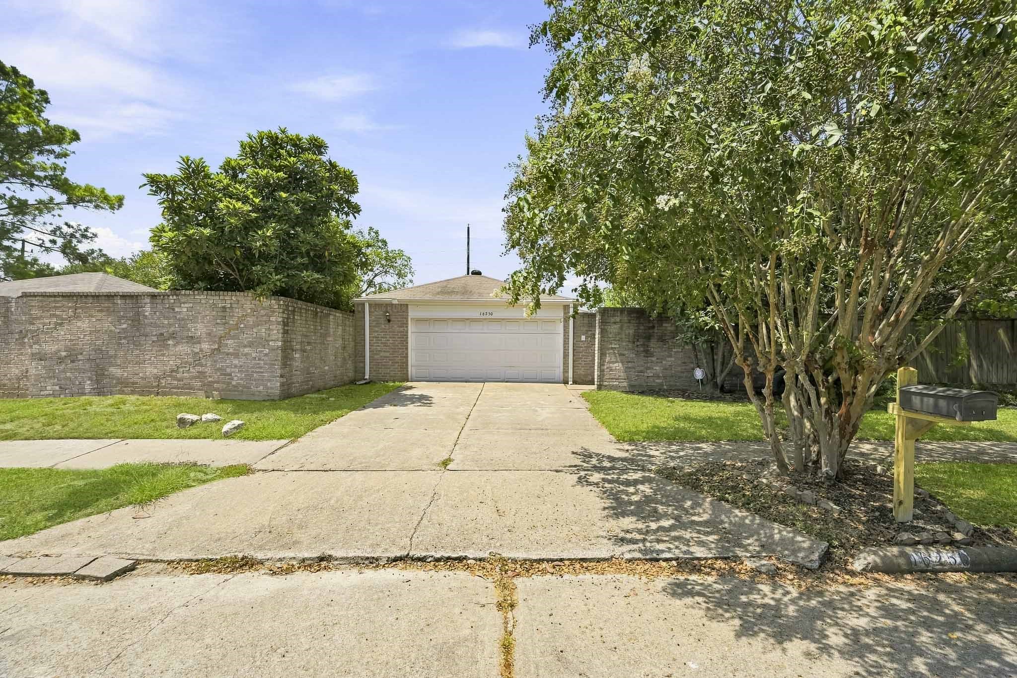 16250 Indian Mill Drive Property Photo 2