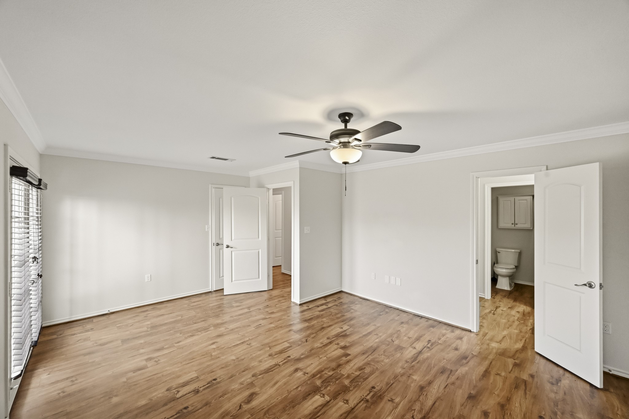 16250 Indian Mill Drive Property Photo 3