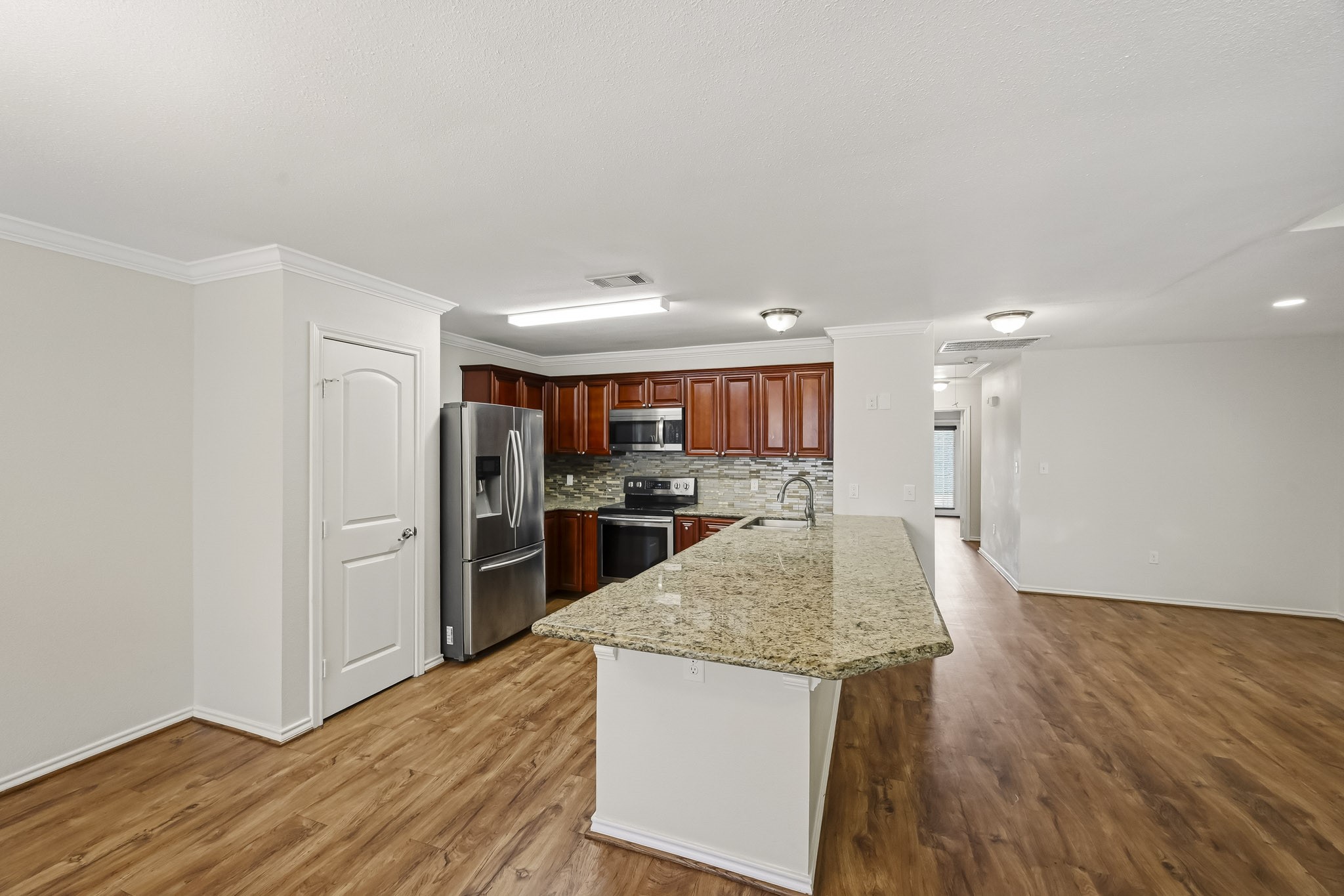 16250 Indian Mill Drive Property Photo 12