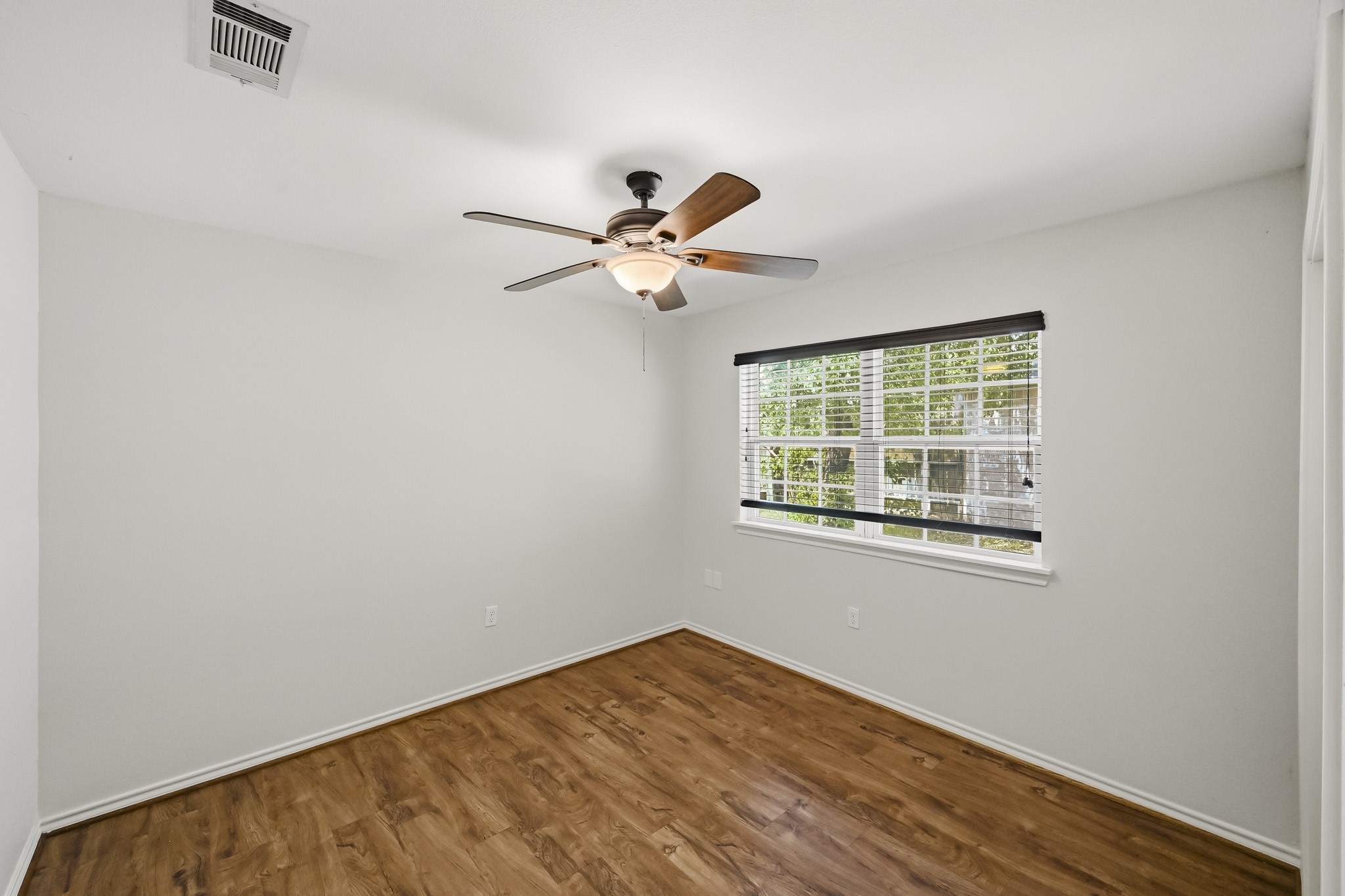 16250 Indian Mill Drive Property Photo 16