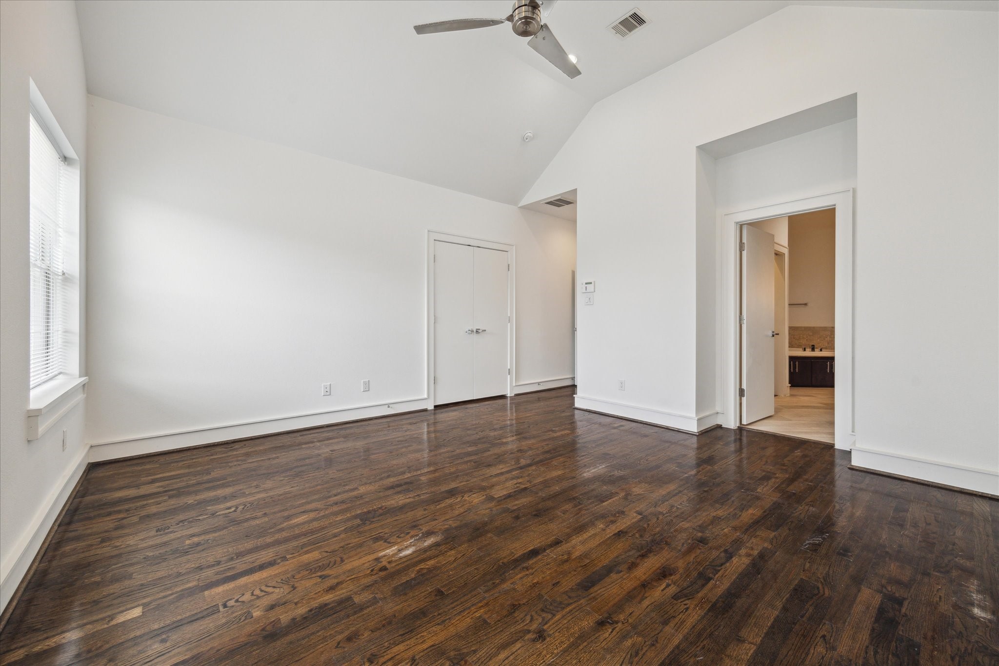 1012 Stanford Street Property Photo 21