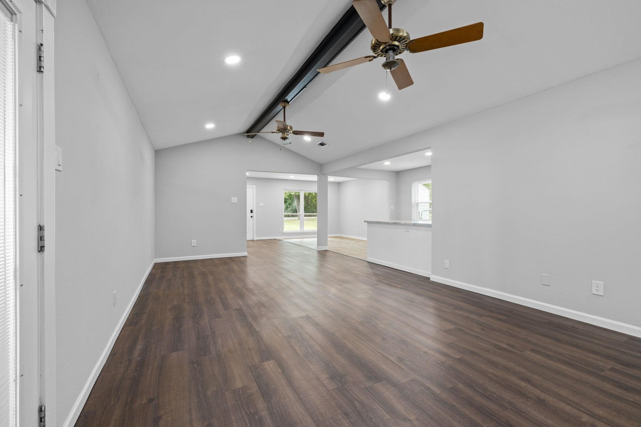 30210 E Geneva Drive E, Spring Tx 77386 Property Photo 10