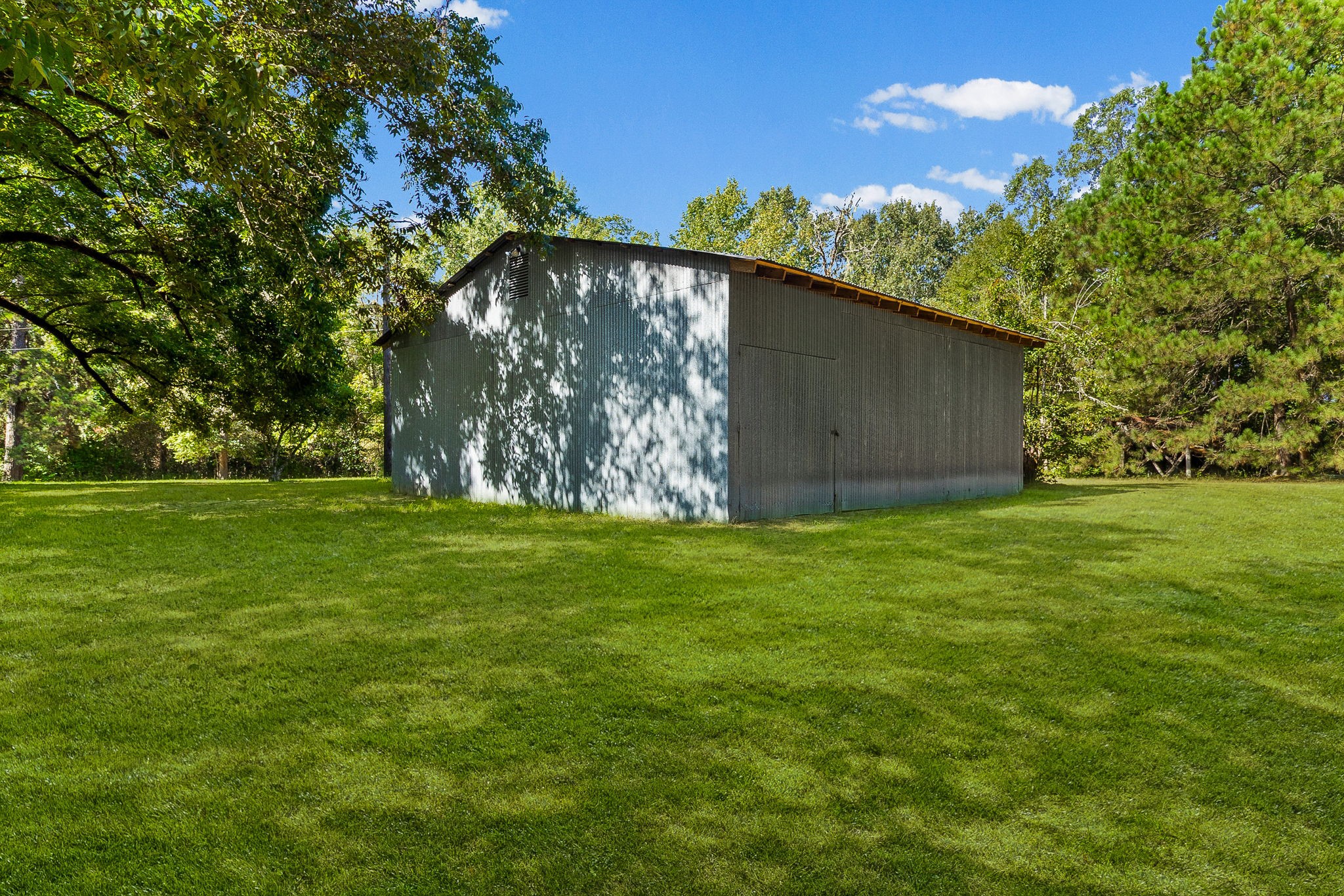 700 County Road 4120 Property Photo 8