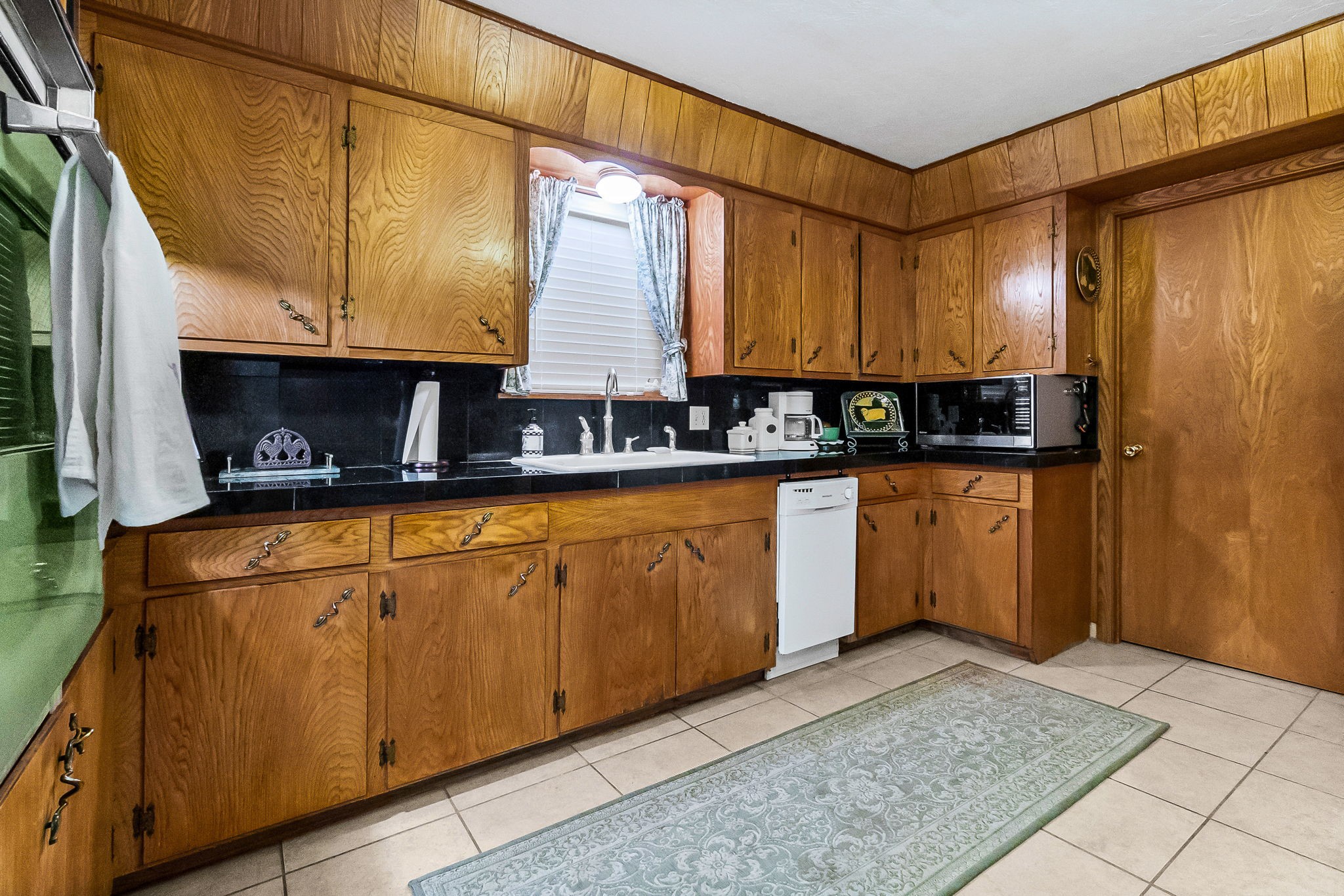 700 County Road 4120 Property Photo 26