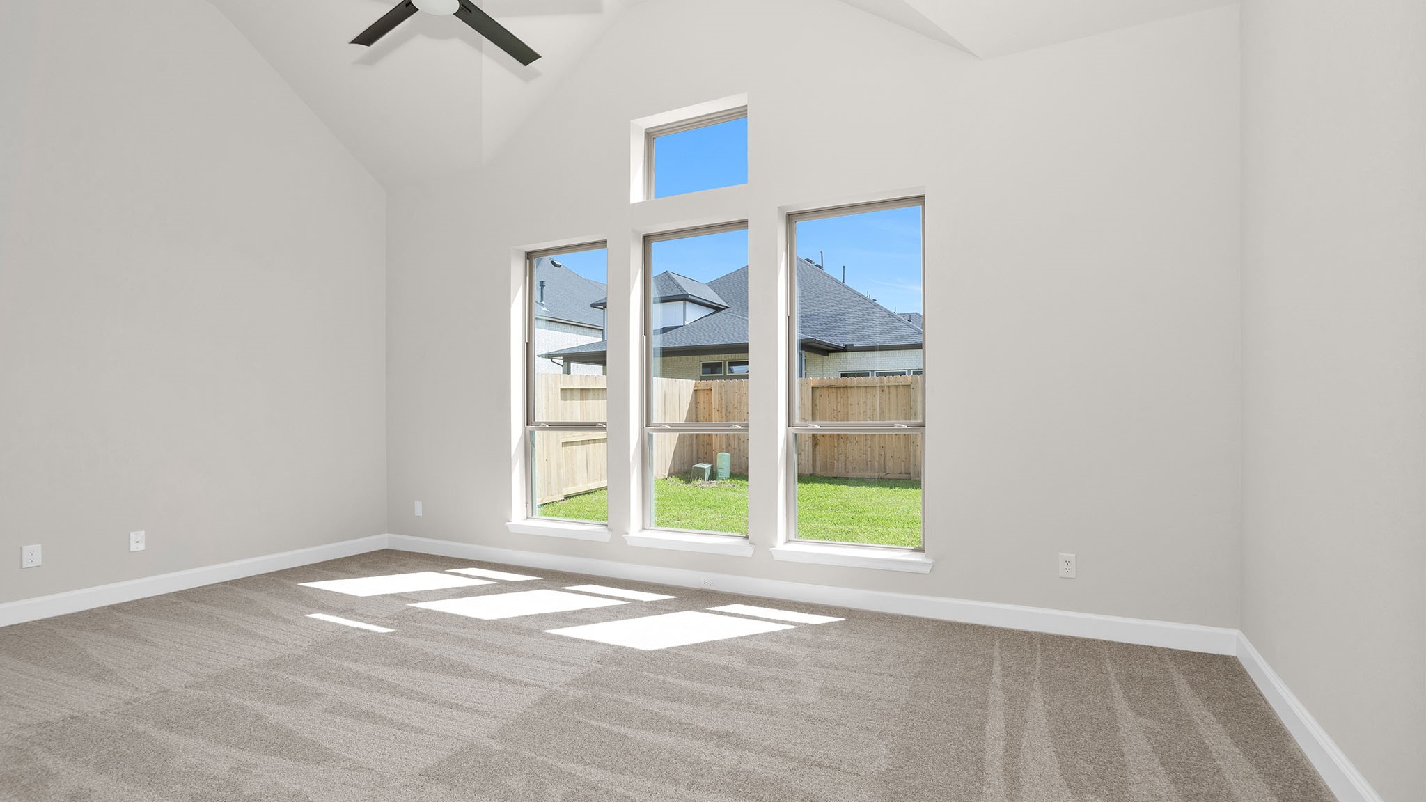 2618 Regal Bloom Drive Property Photo 12