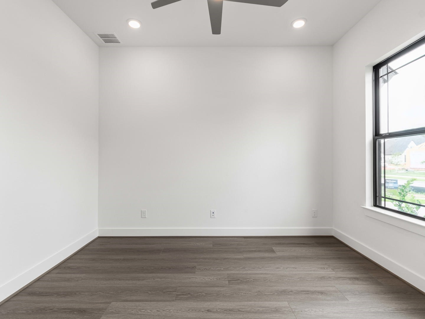 1511 Watermont Drive Property Photo 18
