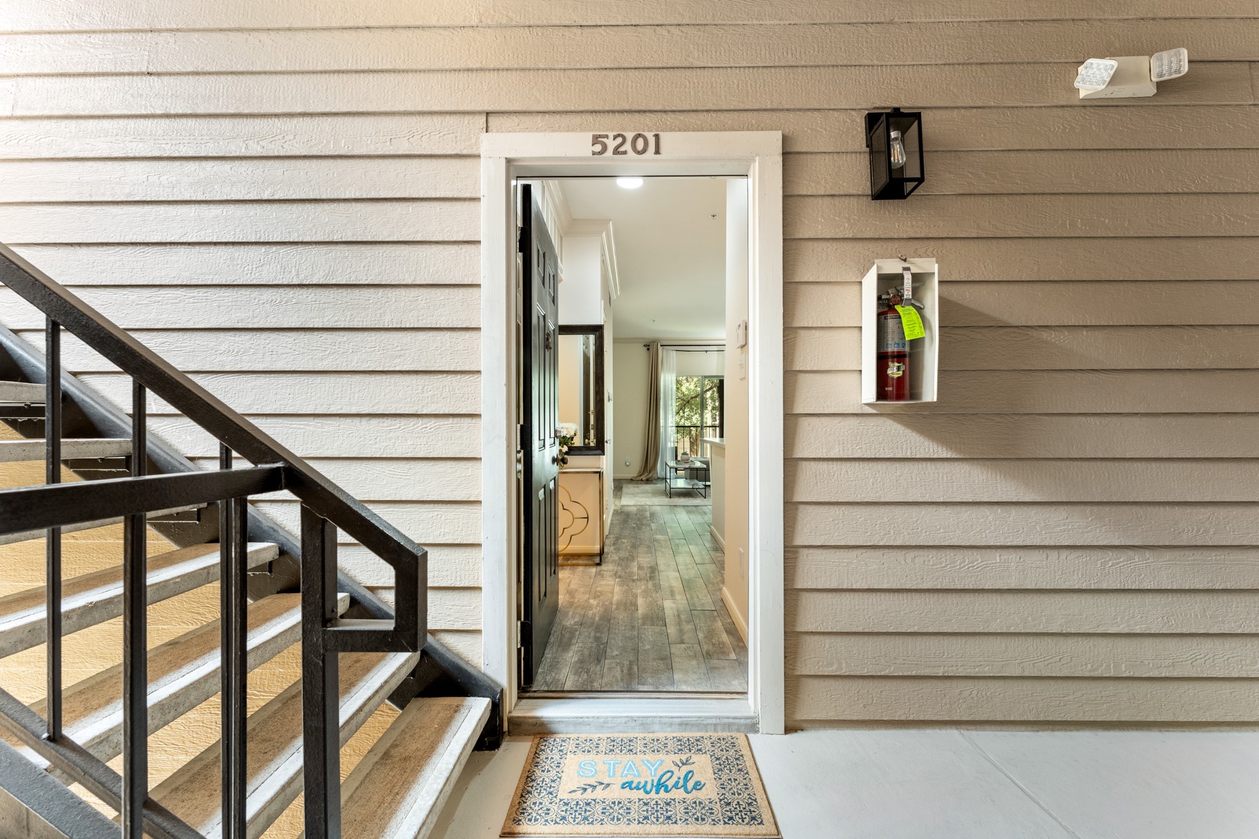 3231 Allen Parkway 5201 Property Photo 4