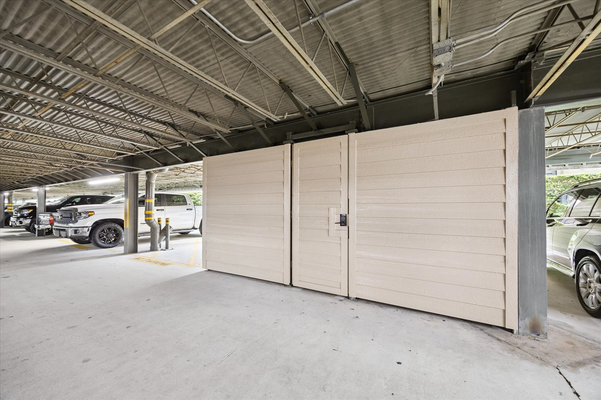 3231 Allen Parkway 5201 Property Photo 27