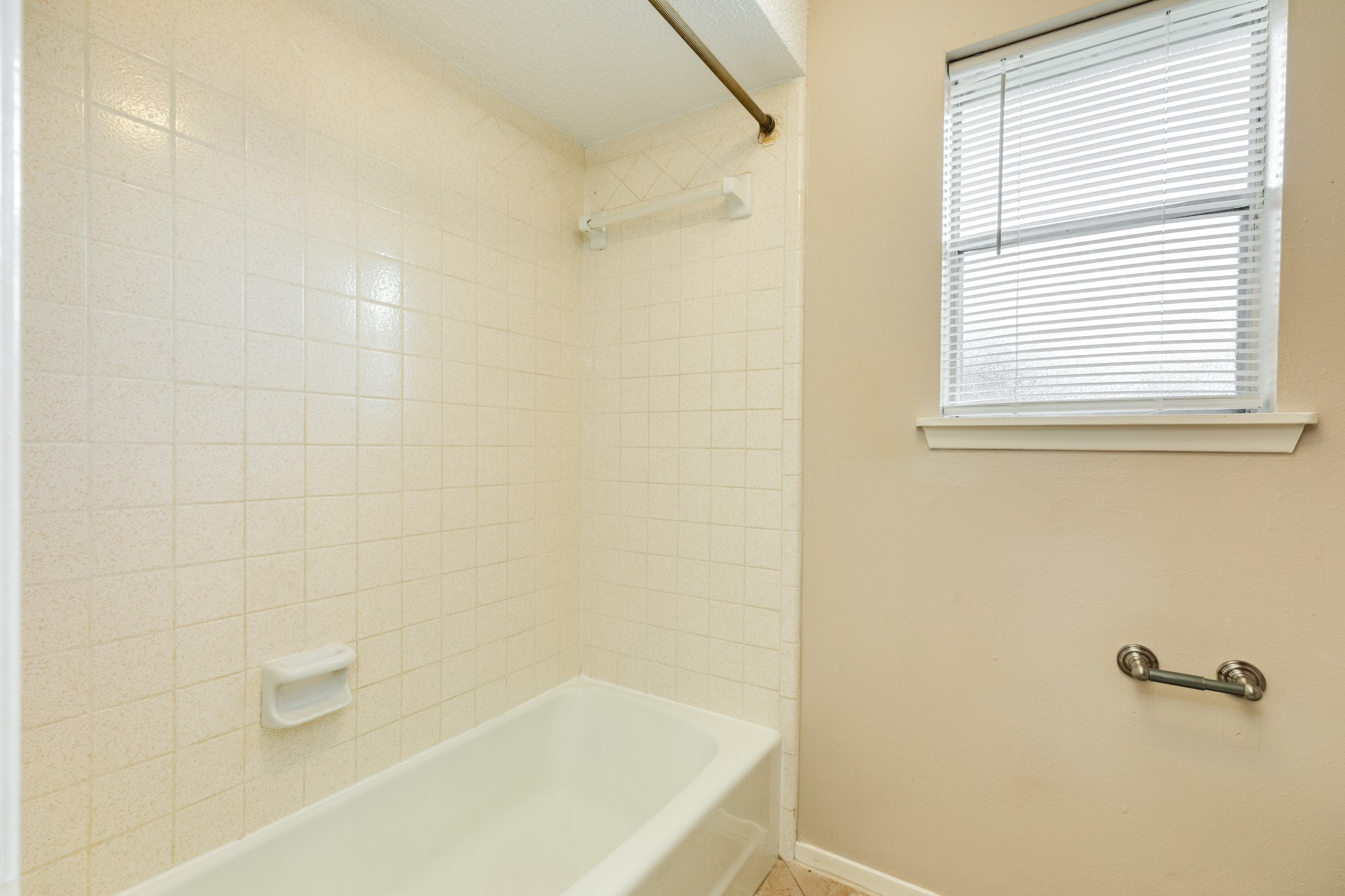 232 Wayne Dr Property Photo 27