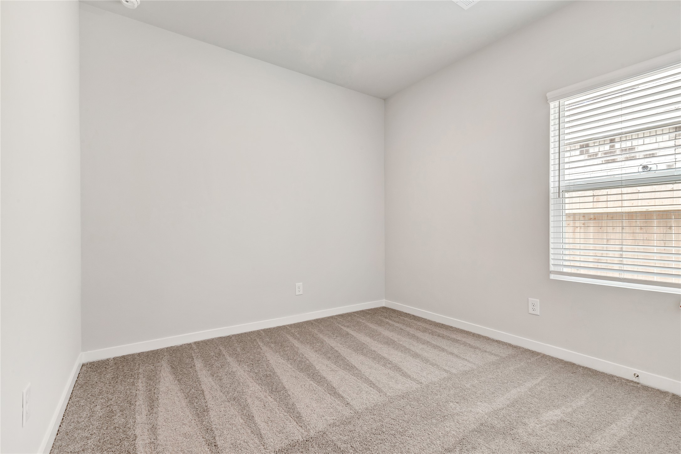 211 Intrepid Trail Property Photo 6