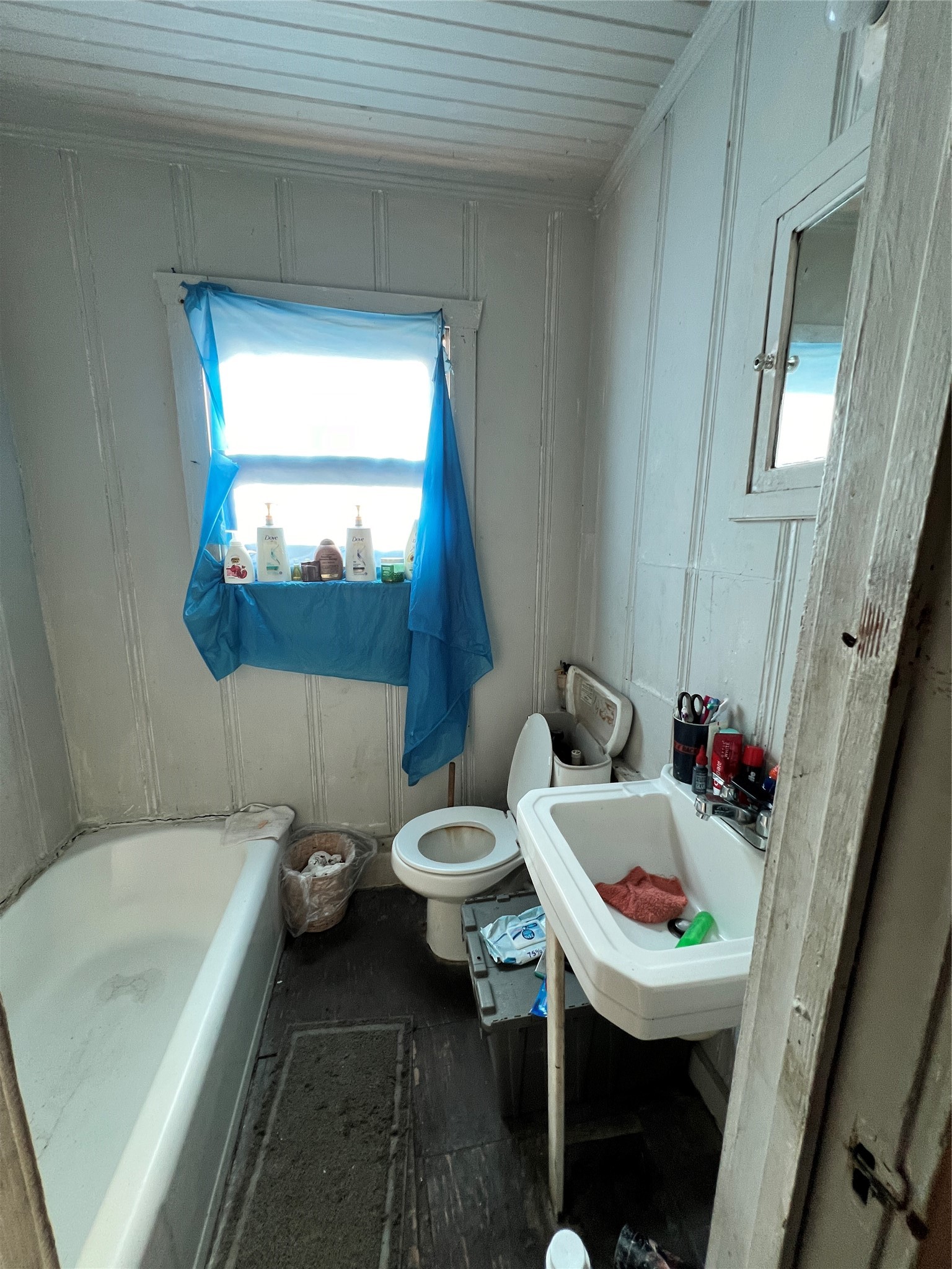 2601 Lucinda Street Property Photo 6