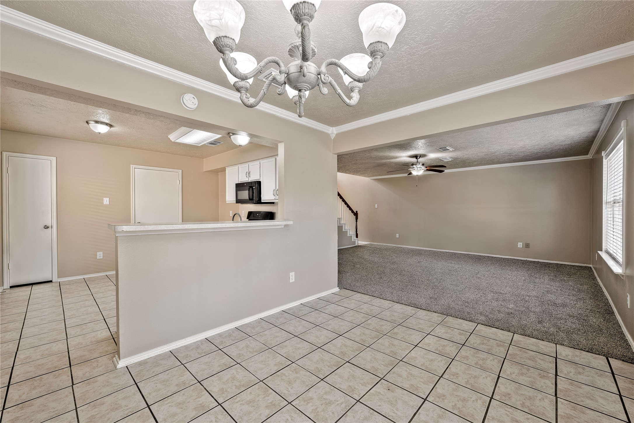 2627 Autumn Springs Lane Property Photo 6