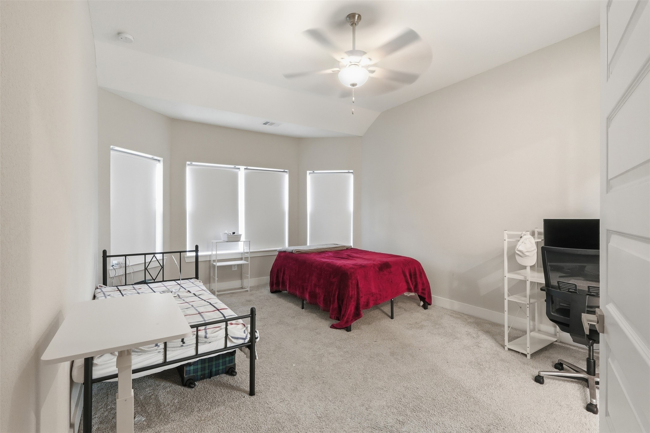 9861 Pearly Everlasting Property Photo 5