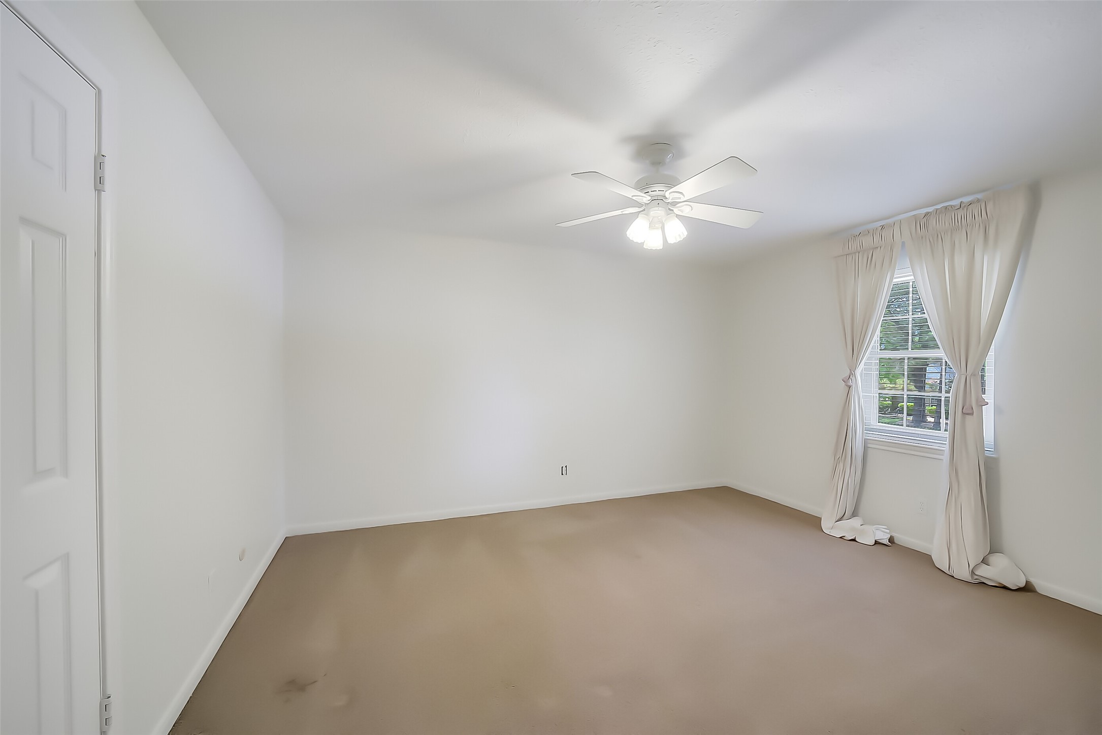 9519 Oxted Lane Property Photo 20