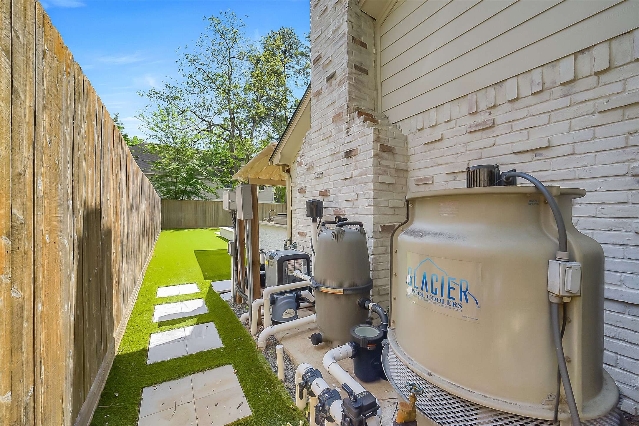 9519 Oxted Lane Property Photo 34