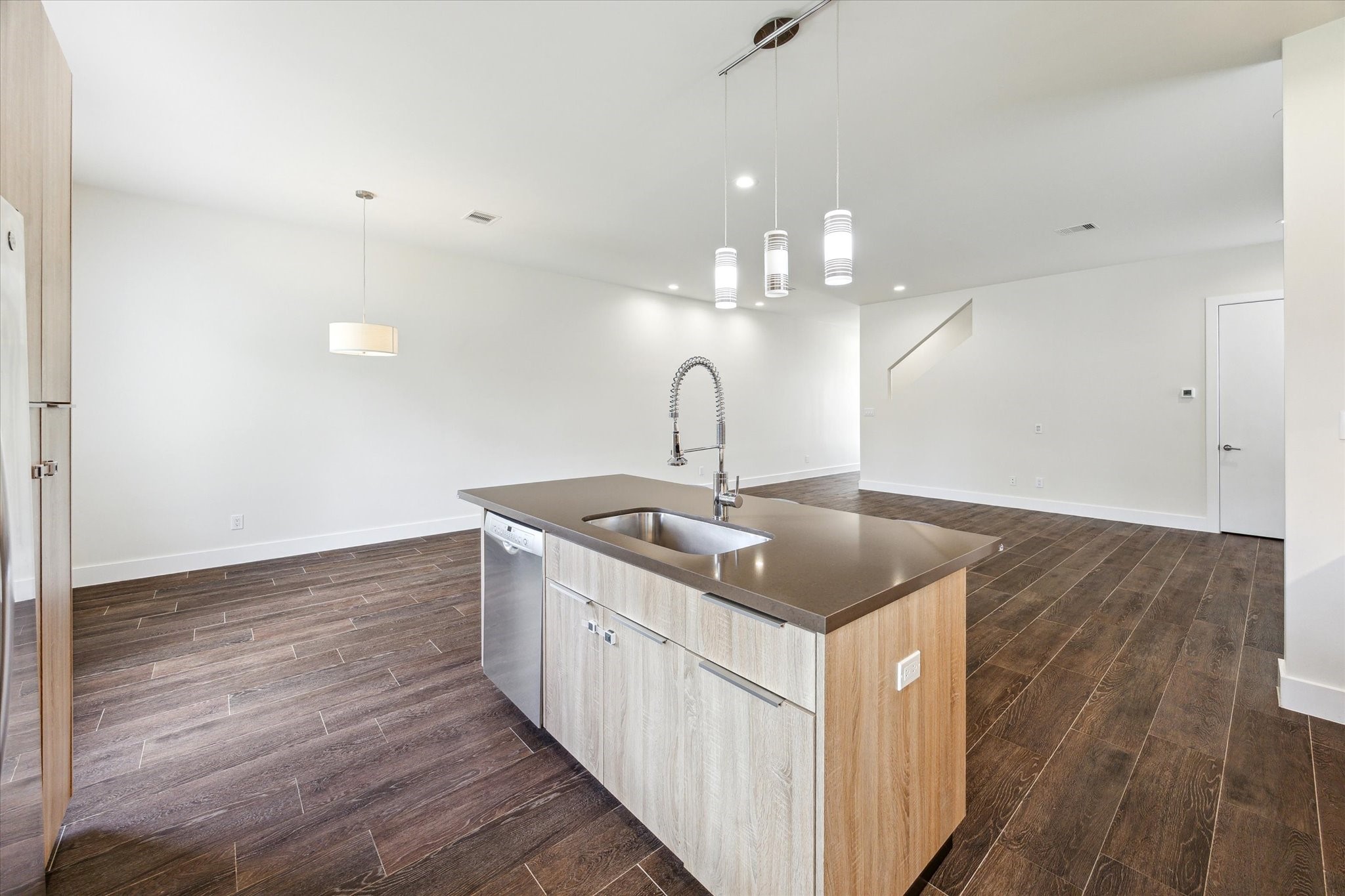 2220 Cortijo Place Property Photo 13