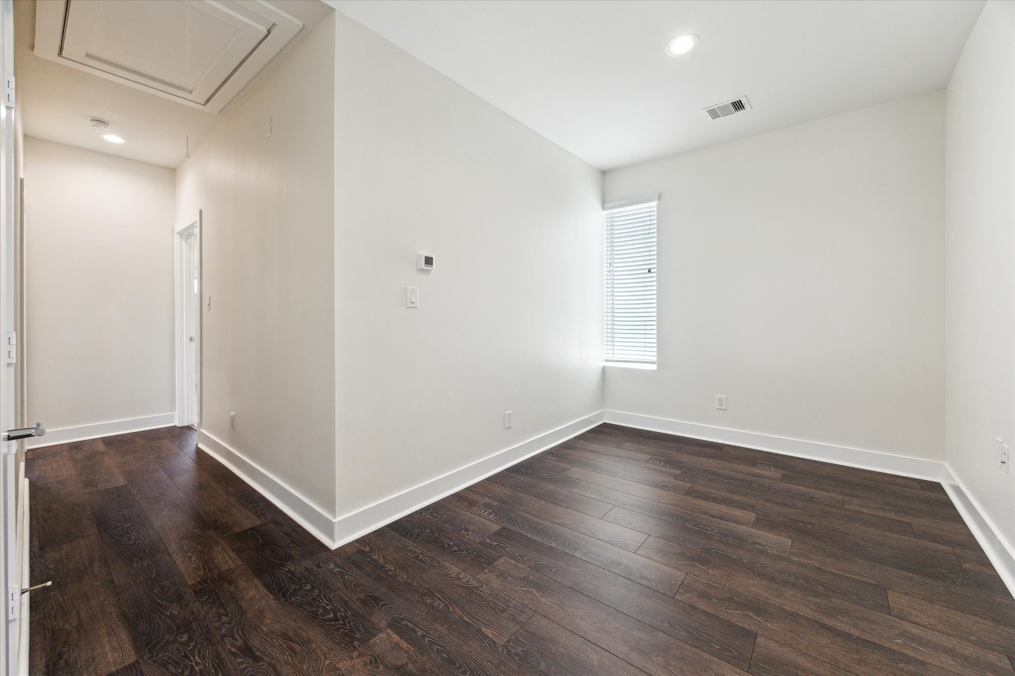 2220 Cortijo Place Property Photo 18