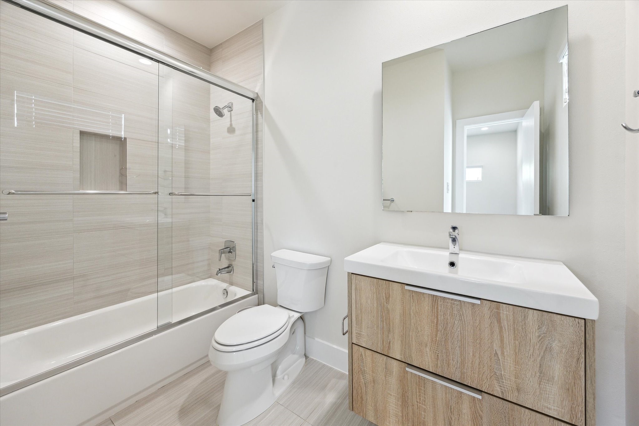 2220 Cortijo Place Property Photo 32