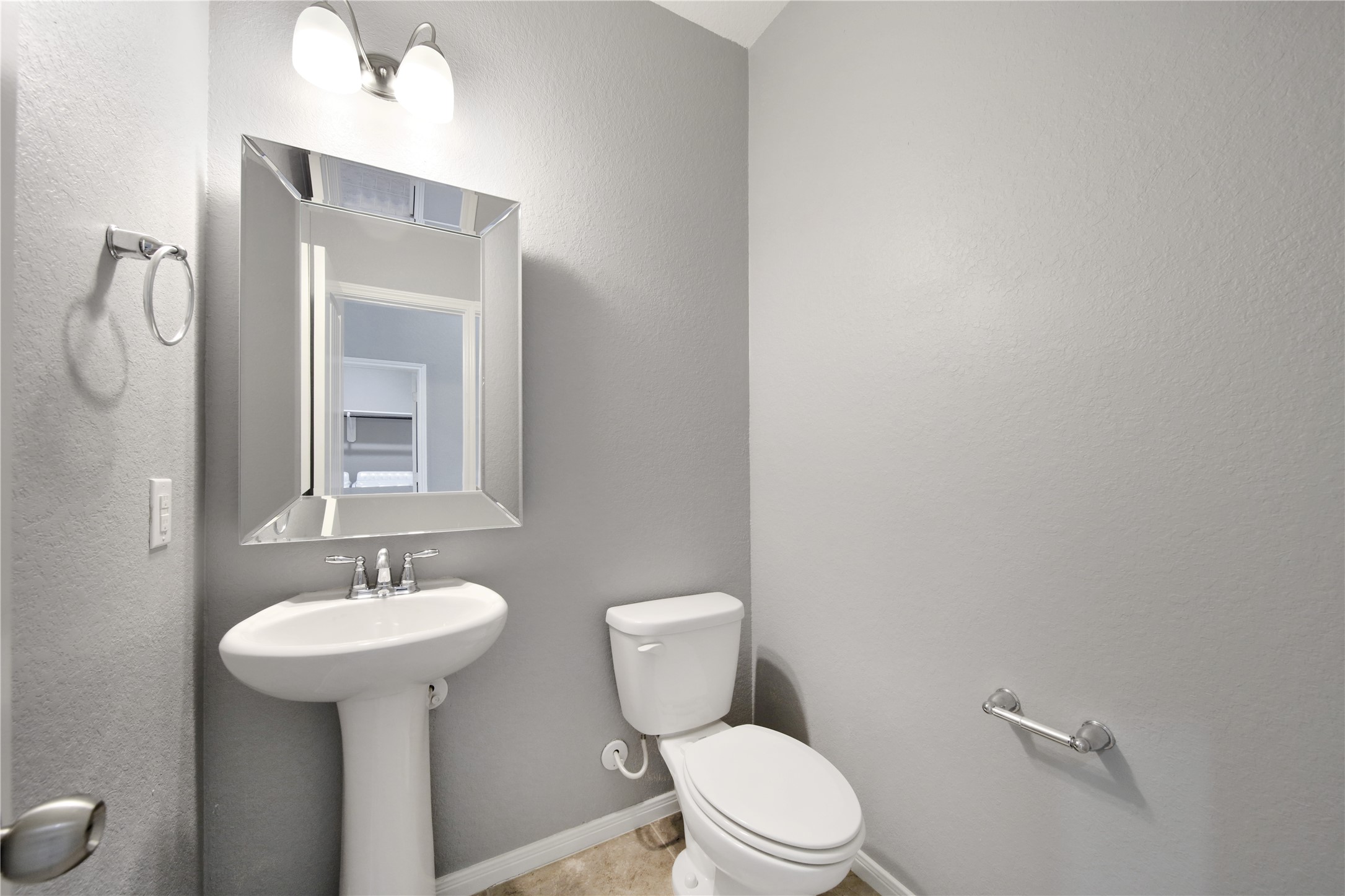 23434 Bracino Lake Drive Property Photo 16