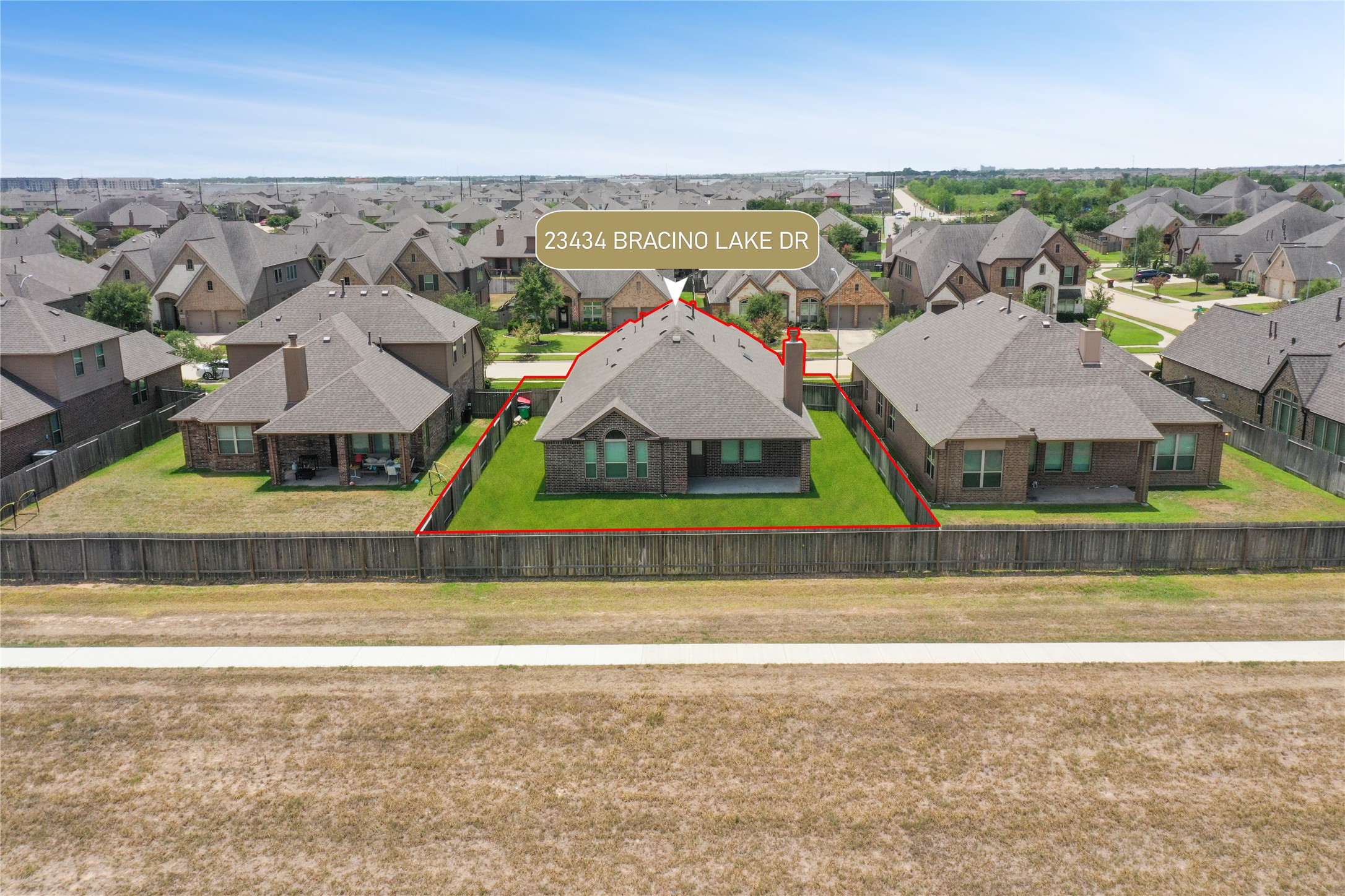 23434 Bracino Lake Drive Property Photo 27