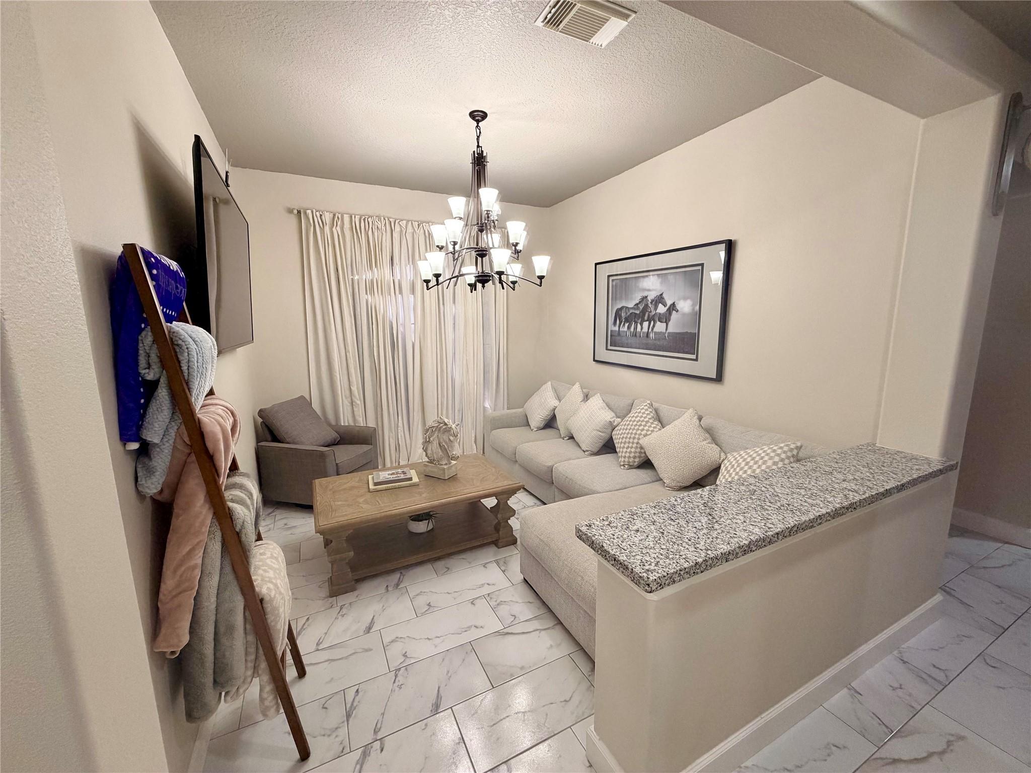 249 Chestnut Street, Lake Jackson Tx 77566 Property Photo 6