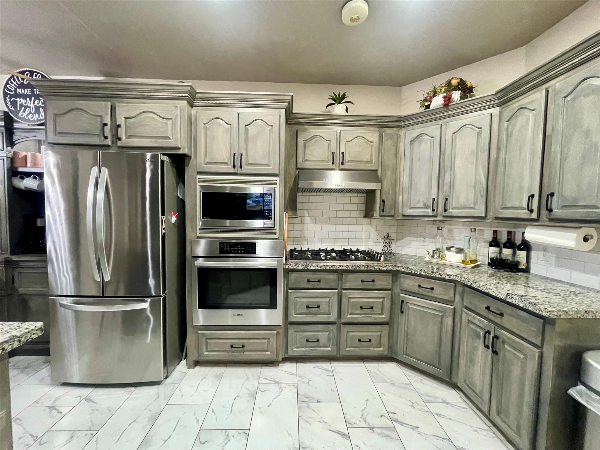 249 Chestnut Street, Lake Jackson Tx 77566 Property Photo 10