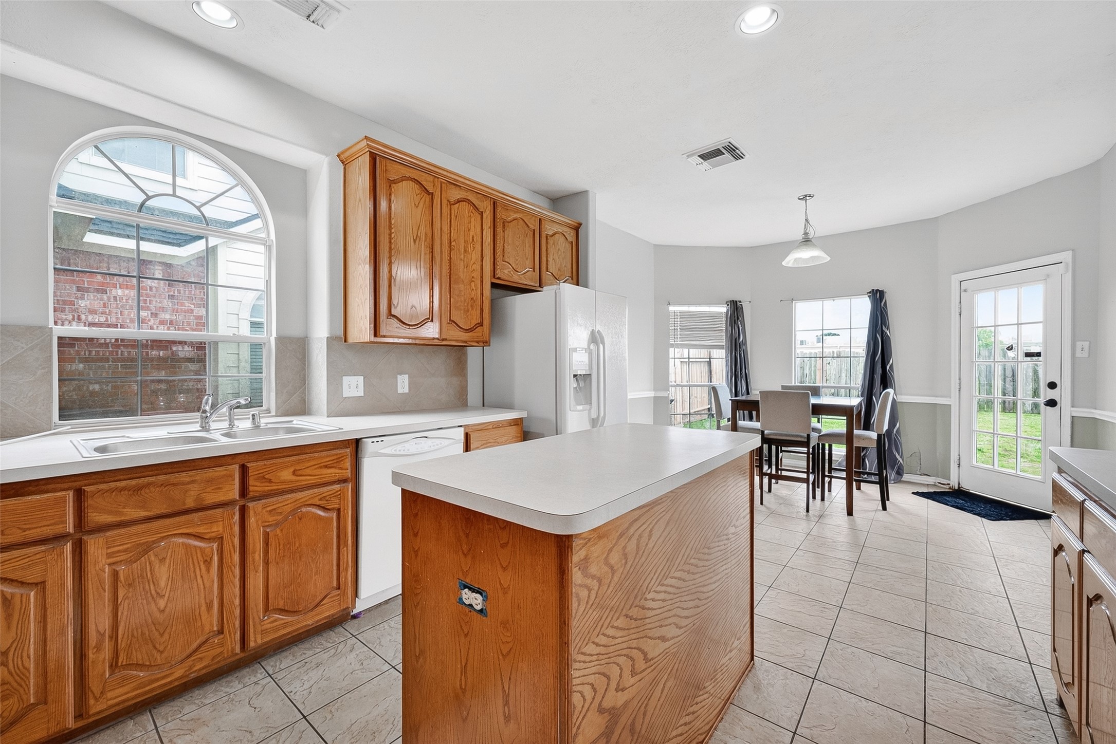 16615 Barrett Post Lane Property Photo 17