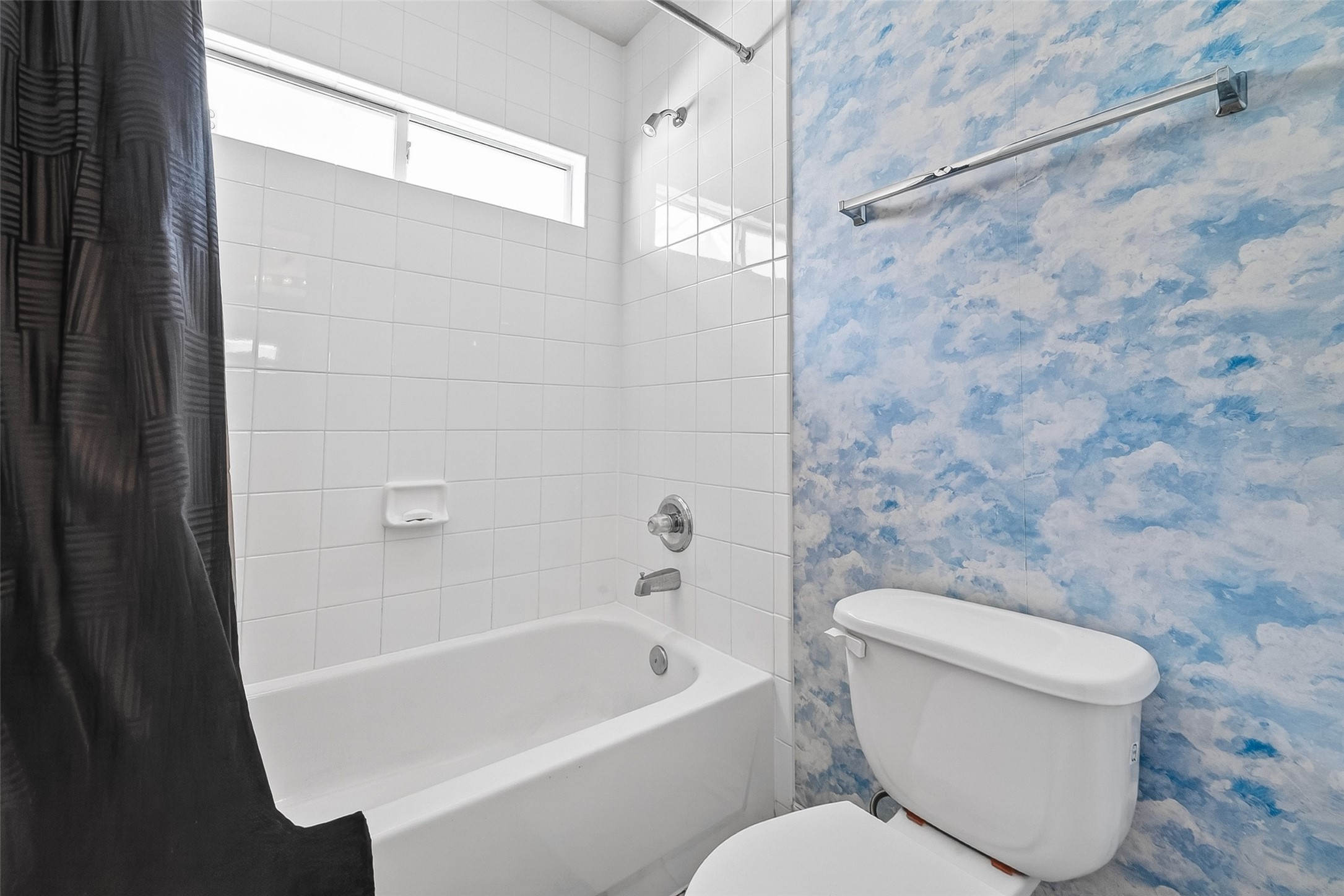 16615 Barrett Post Lane Property Photo 32
