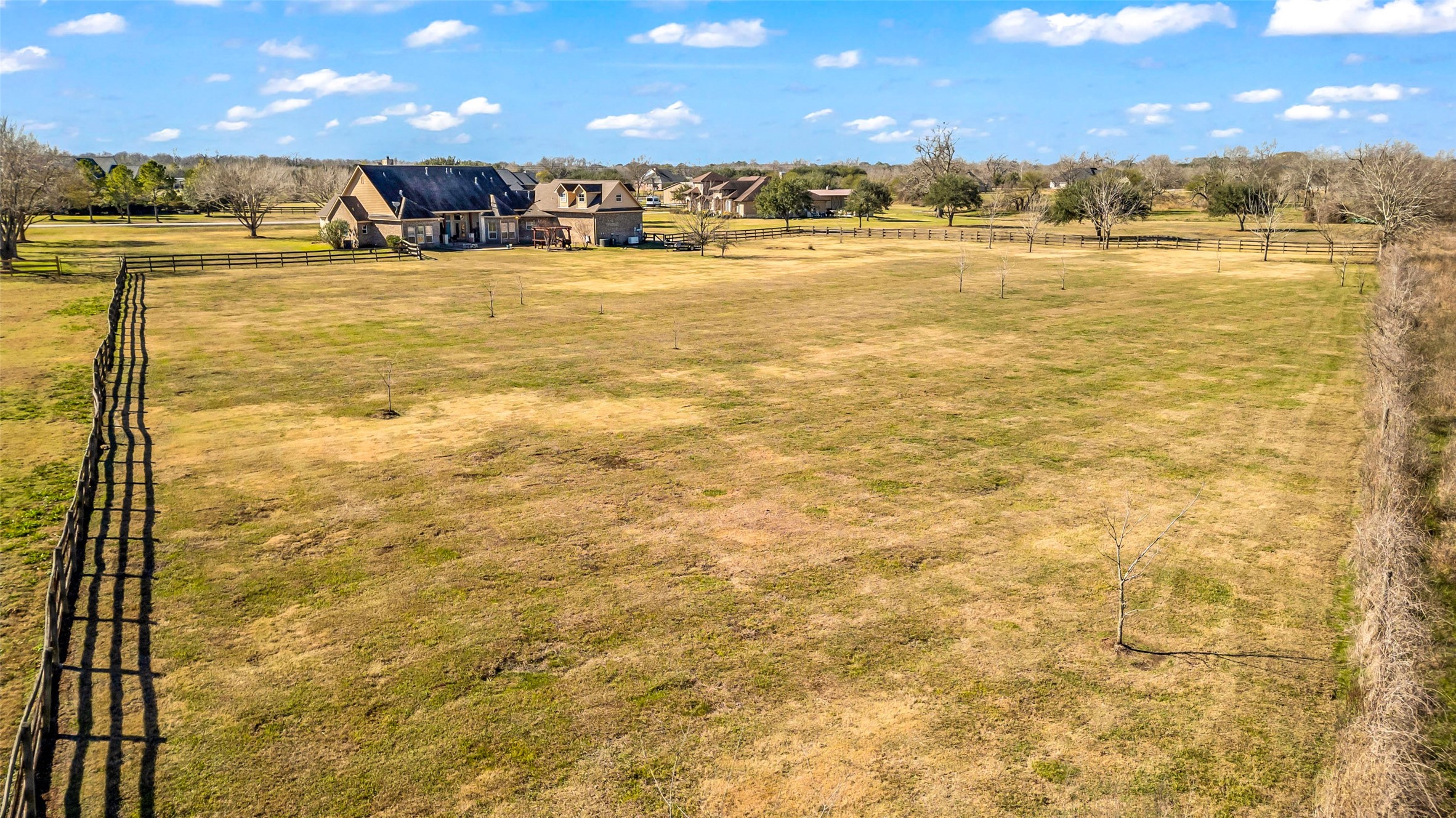 1910 Fox Trot Circle Property Photo 45