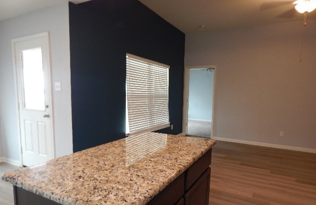 2095 Mule Ridge Drive Property Photo 6