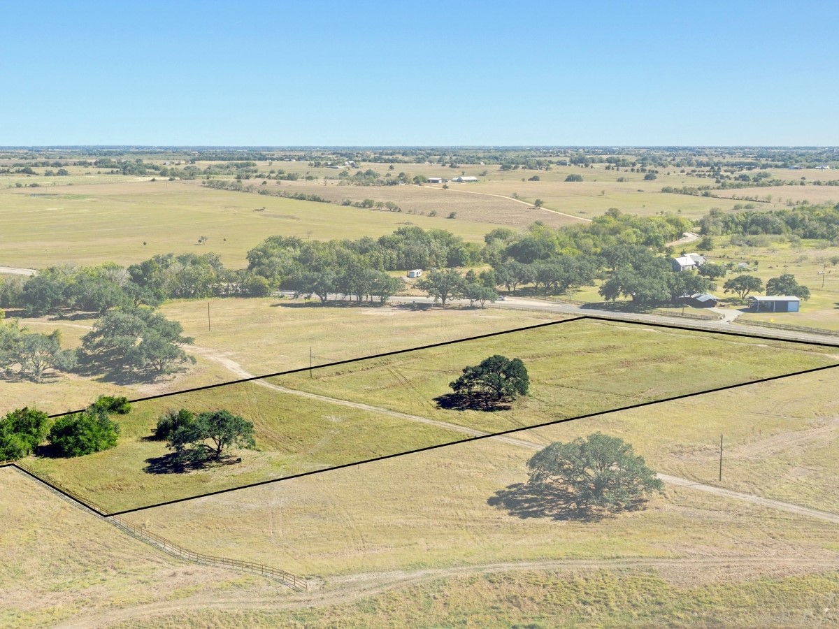2955 Fm 956 Property Photo 10